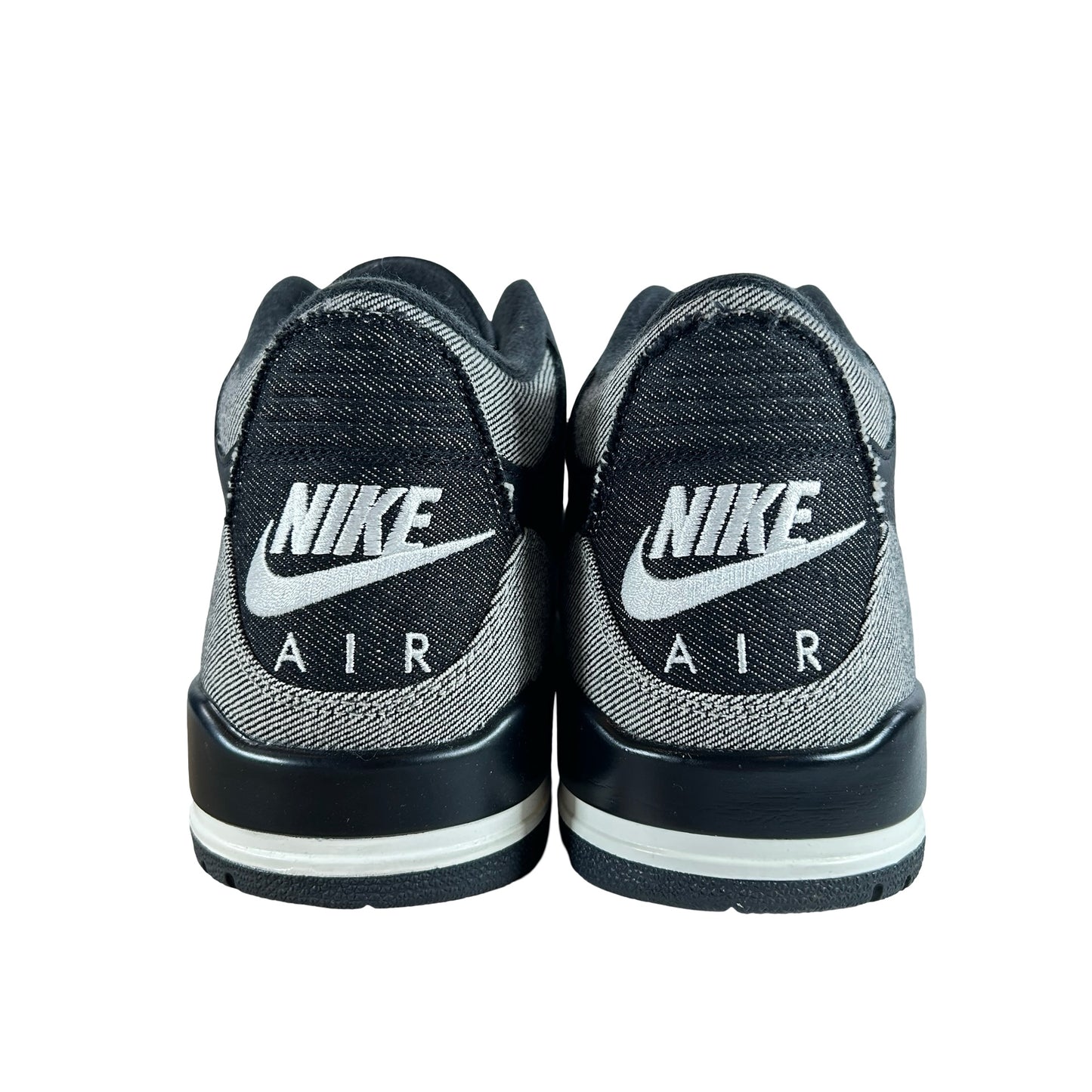 IR0914 400 Jordan 3 Retro Levi’s Black [USED] - 10.5 M (Used2)
