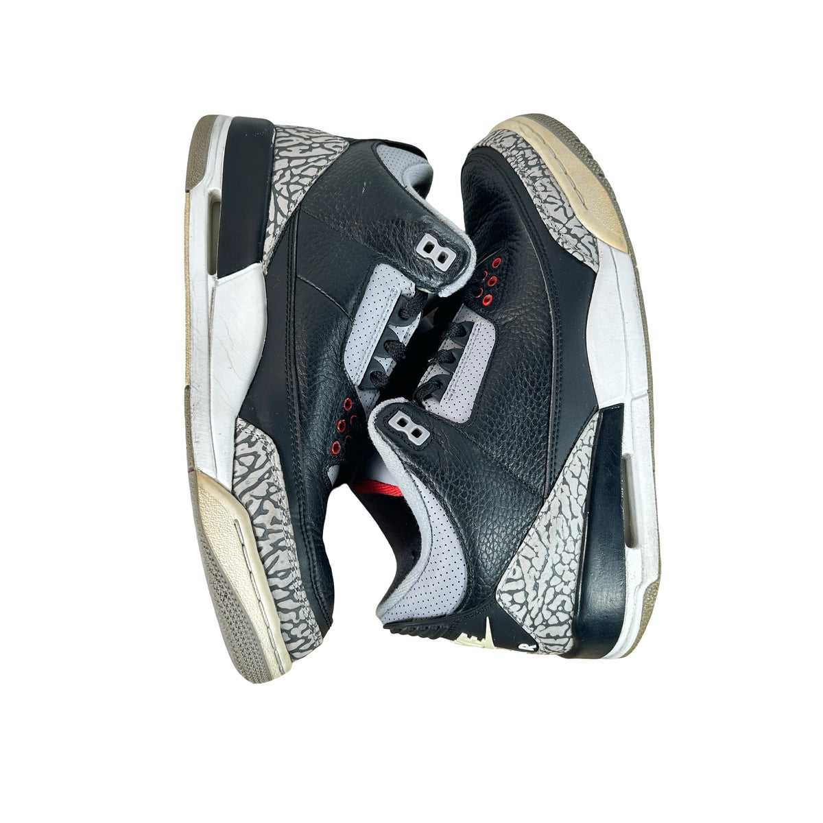 854262 001 Jordan 3 Black Cement 2018 [USED] - 8.5 M (Used11)