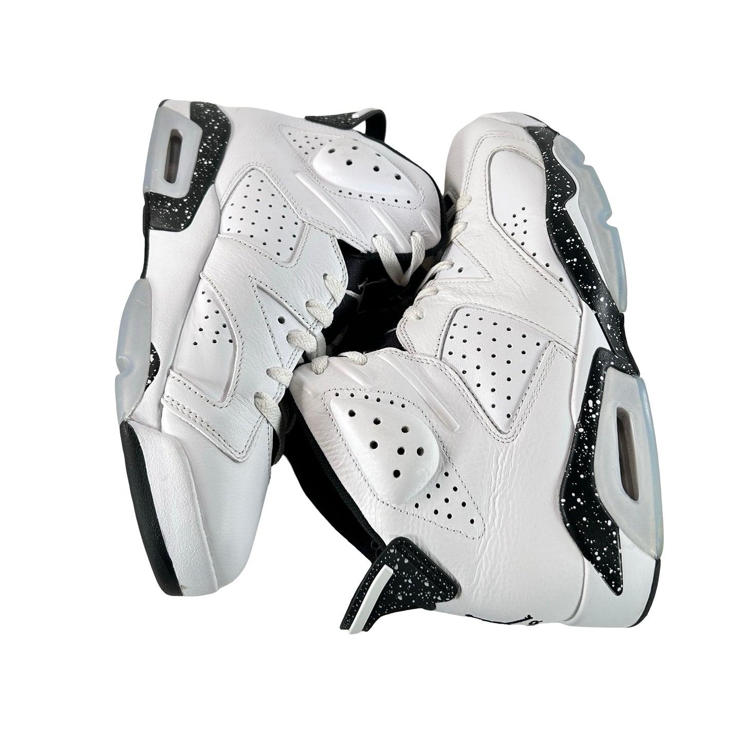 CT8529 112 Jordan 6 Retro Reverse Oreo [USED] - 11 M (Used2)