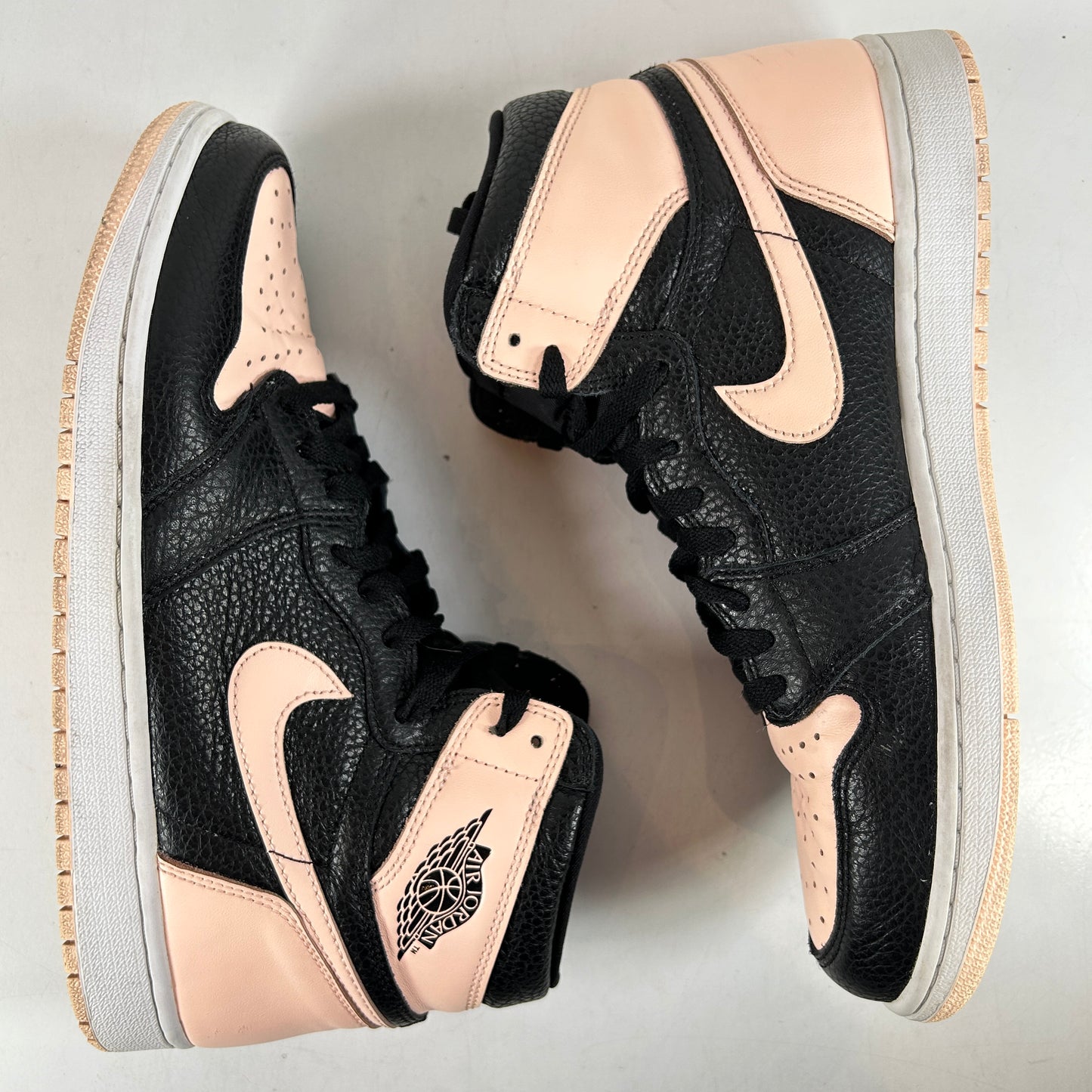 555088 081 Jordan 1 Crimson Tint [USED] - 10.5 M (Used) (No Box)