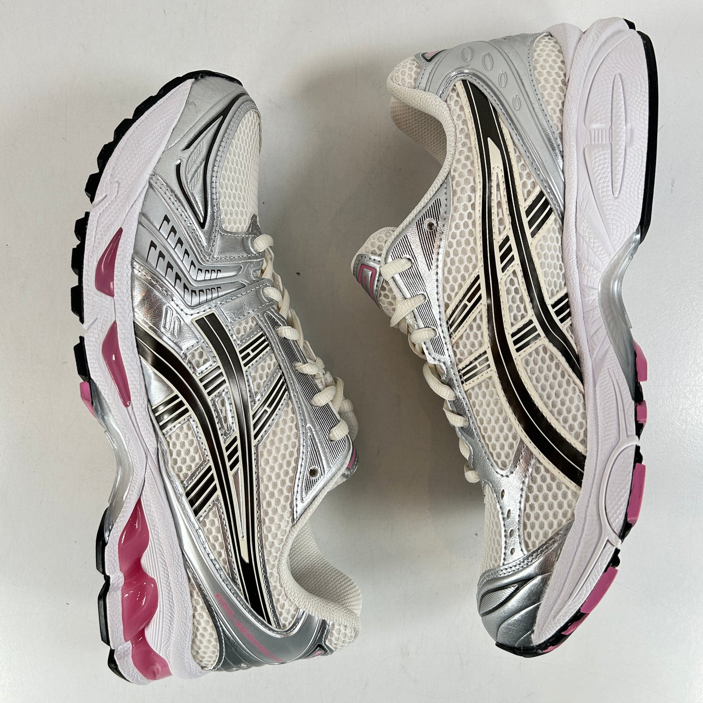 1203A537 103 ASICS GEL-Kayano 14 Cream Sweet Pink (Women's) [USED] - 9.5 M (VNDS)