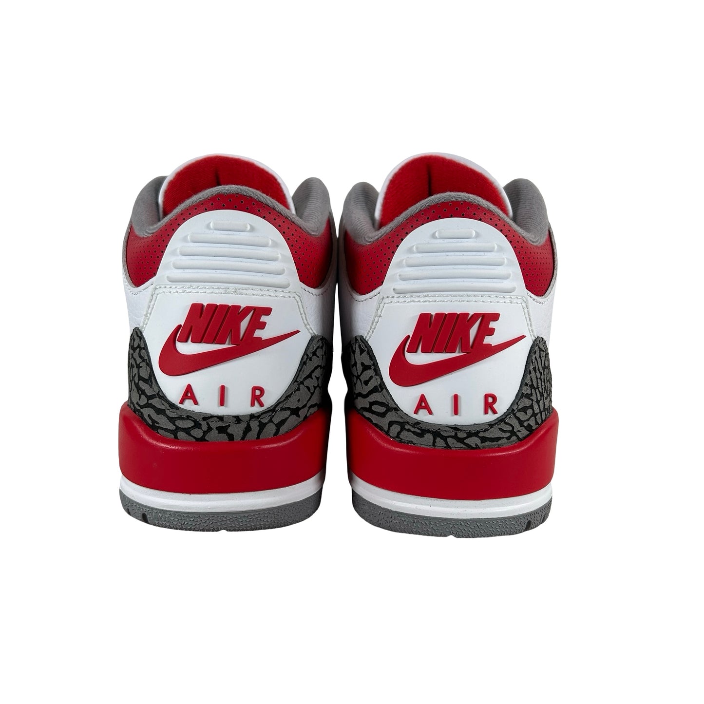 DN3707 160 Jordan 3 Retro Rojo fuego (2022)