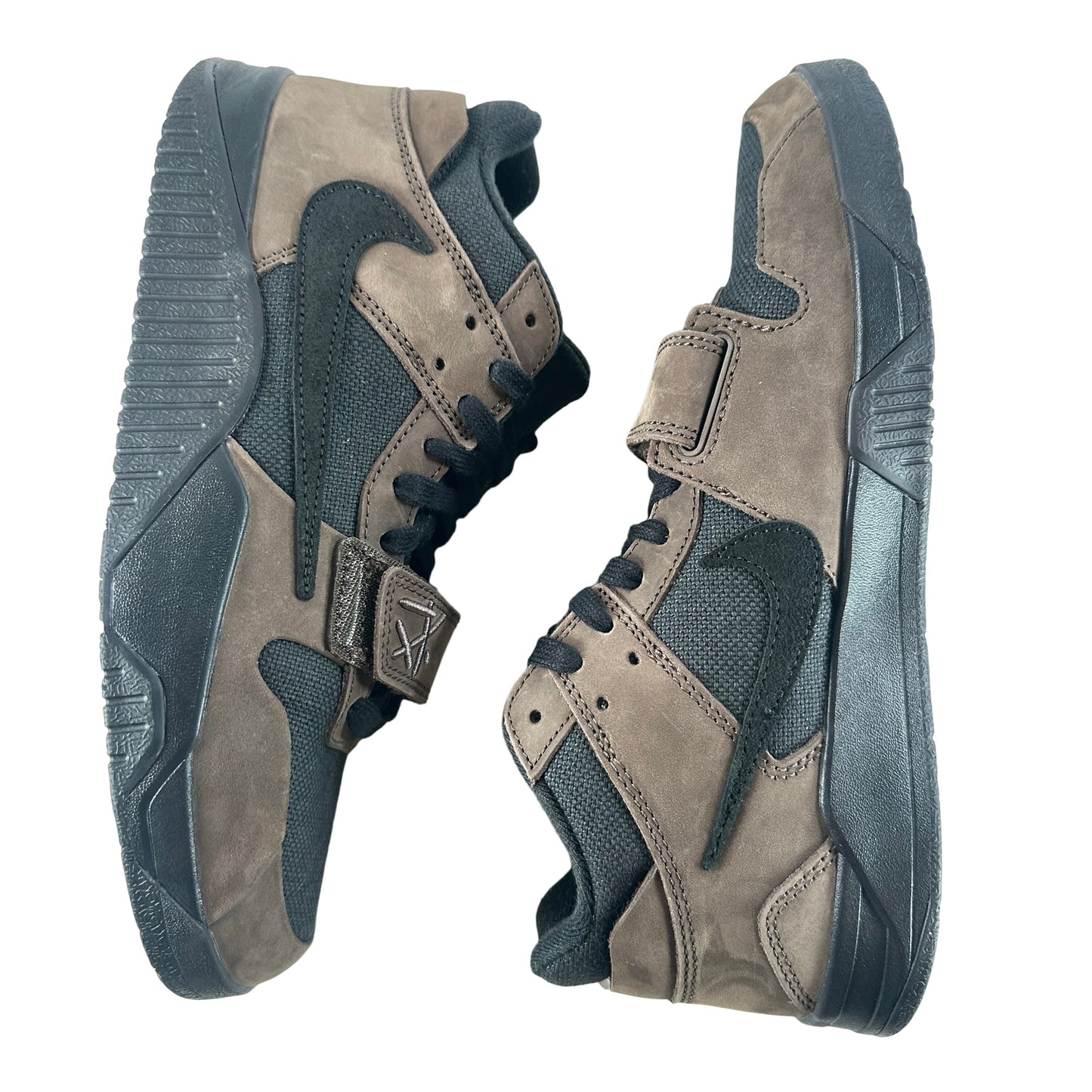 FZ8117 204 Jordan Jumpman Jack TR Travis Scott Dark Mocha [USED] - 9 M (Used)