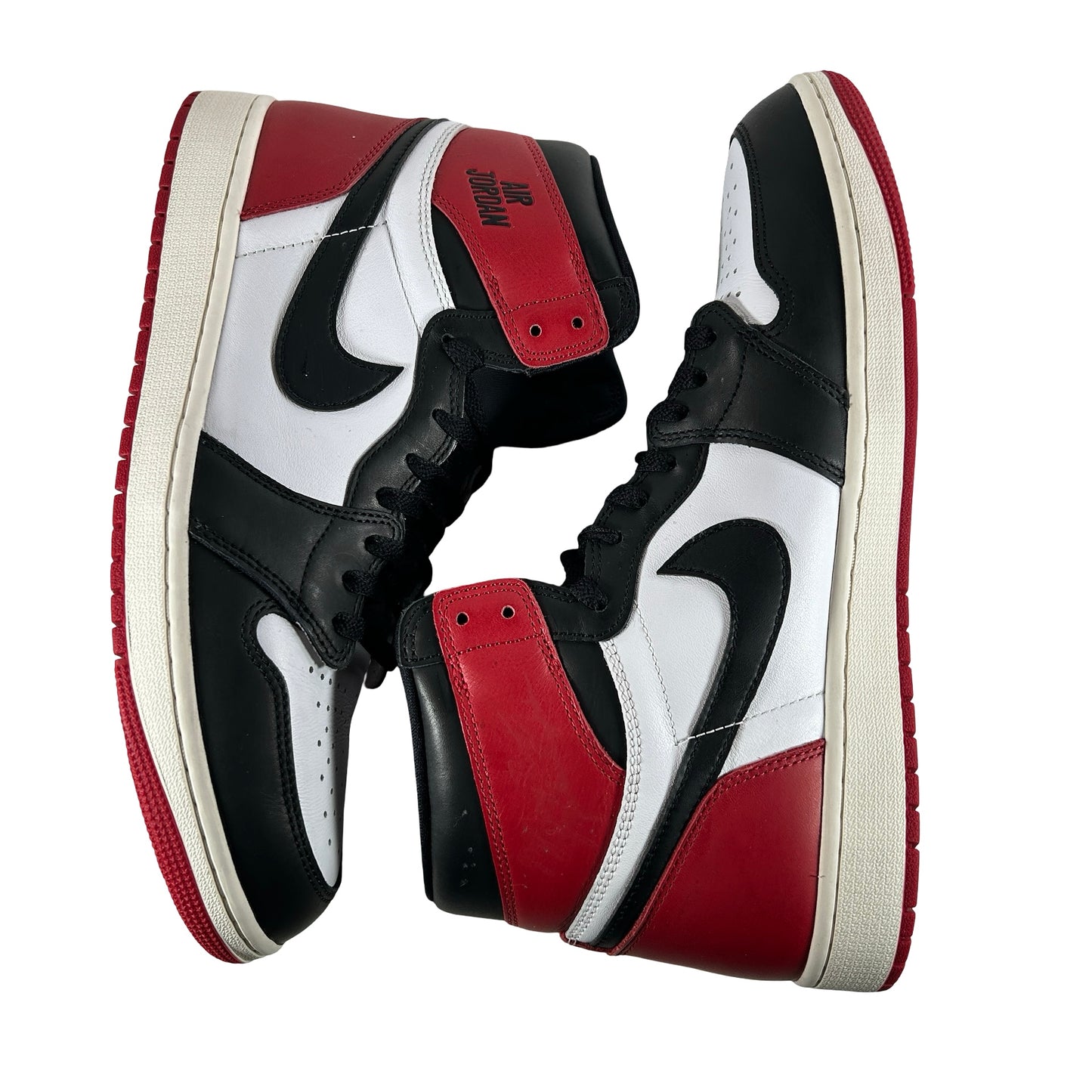 DZ5485 106 Jordan 1 Retro High OG Black Toe Reimagined [USED] - 13 M (Used2)