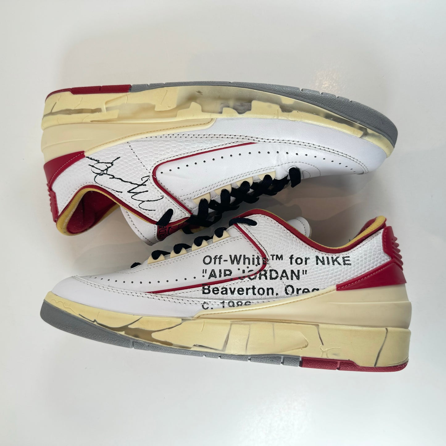 DJ4375 106 Jordan 2 Retro Low SP Off-White White Red [USED] - 9 M (Used) (No Box)