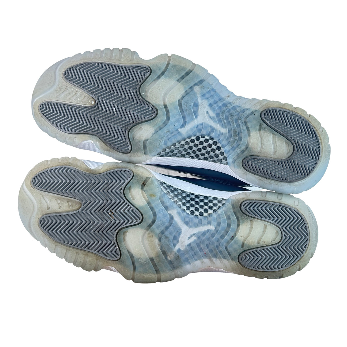 CT8012 005 Jordan 11 Retro Cool Grey (2021) [USED] - 13 M (Used5)