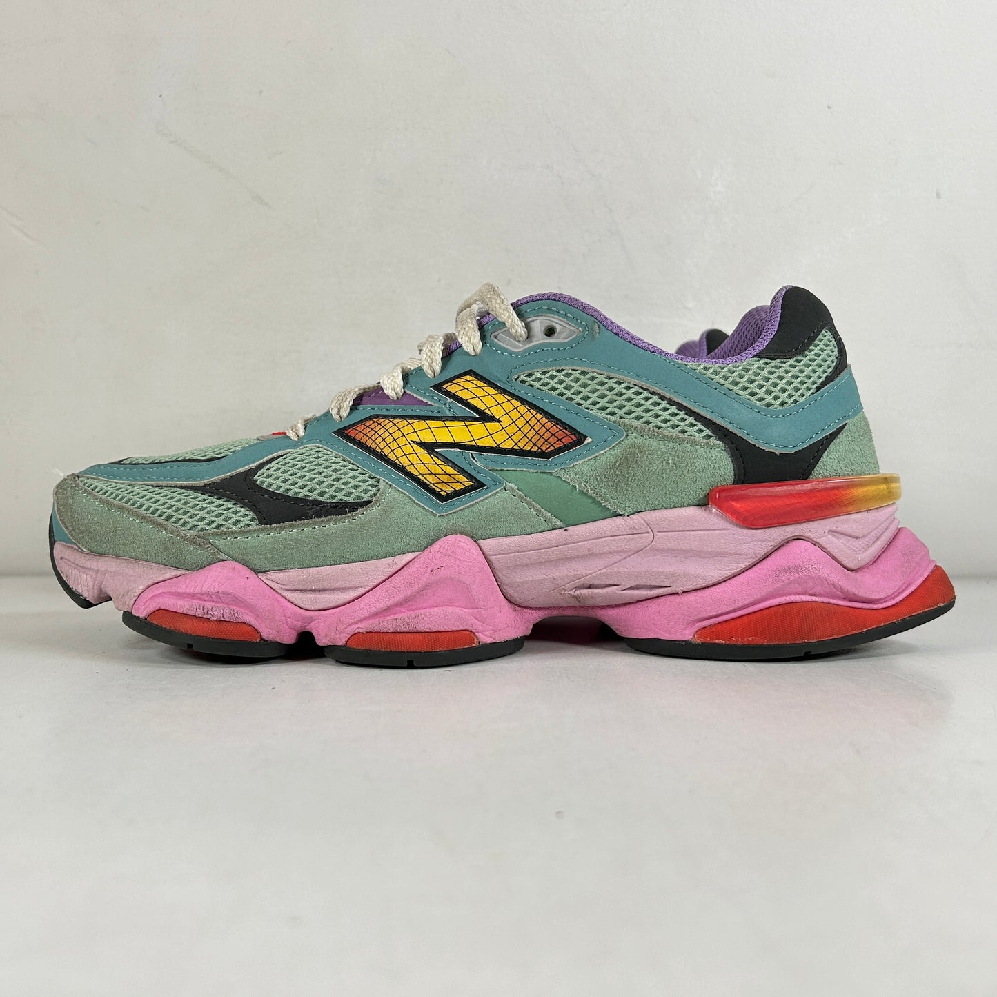 U9060WRB New Balance 9060 Warped Multi-Color [USED] - 8.5 M (Used) (No Box)