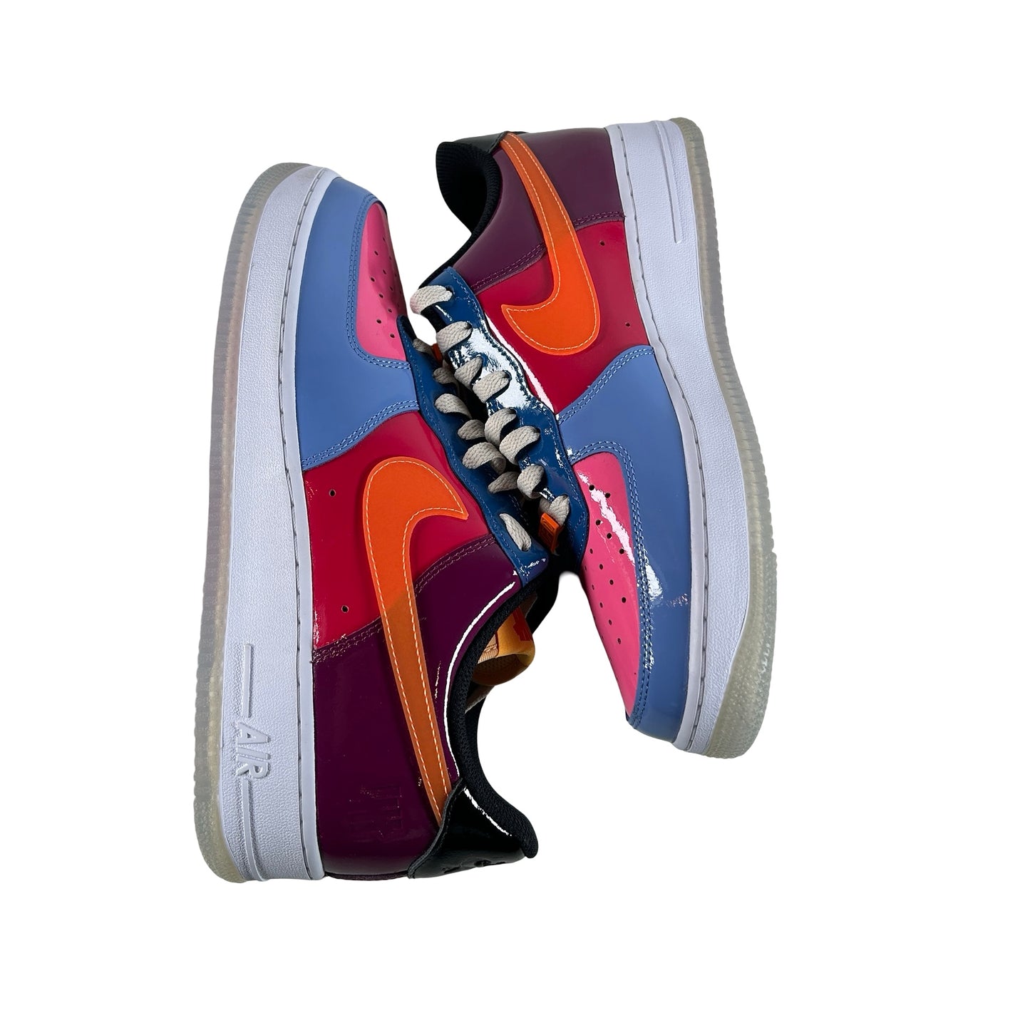 DV5255 400 Nike Air Force 1 Low SP UNDFTD Patente múltiple