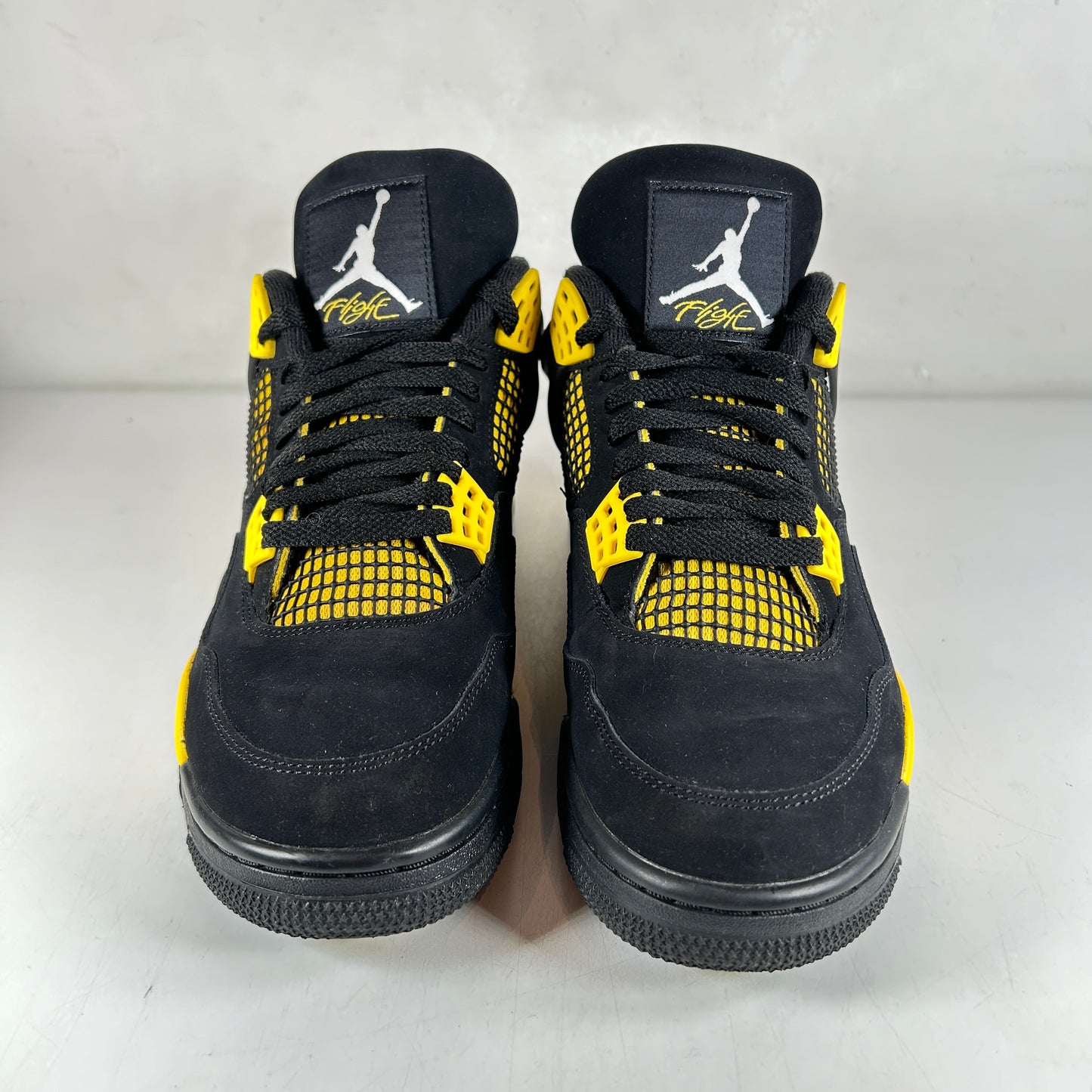 DH6927 017 Jordan 4 Retro Thunder [USED] - 9.5 M (Used5)