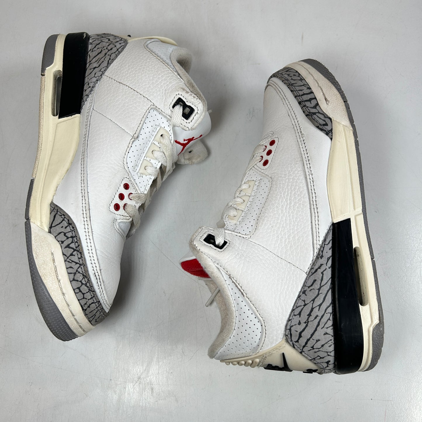 DM0967 100 Jordan 3 Retro White Cement Reimagined (GS) [USED] - 6 Y (Used)