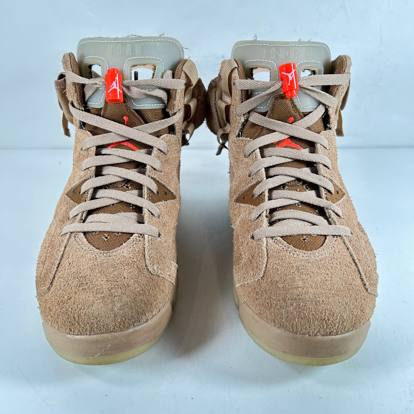 DH0690 200 Jordan 6 Retro Travis Scott British Khaki [USED] - 8.5 M (Used)