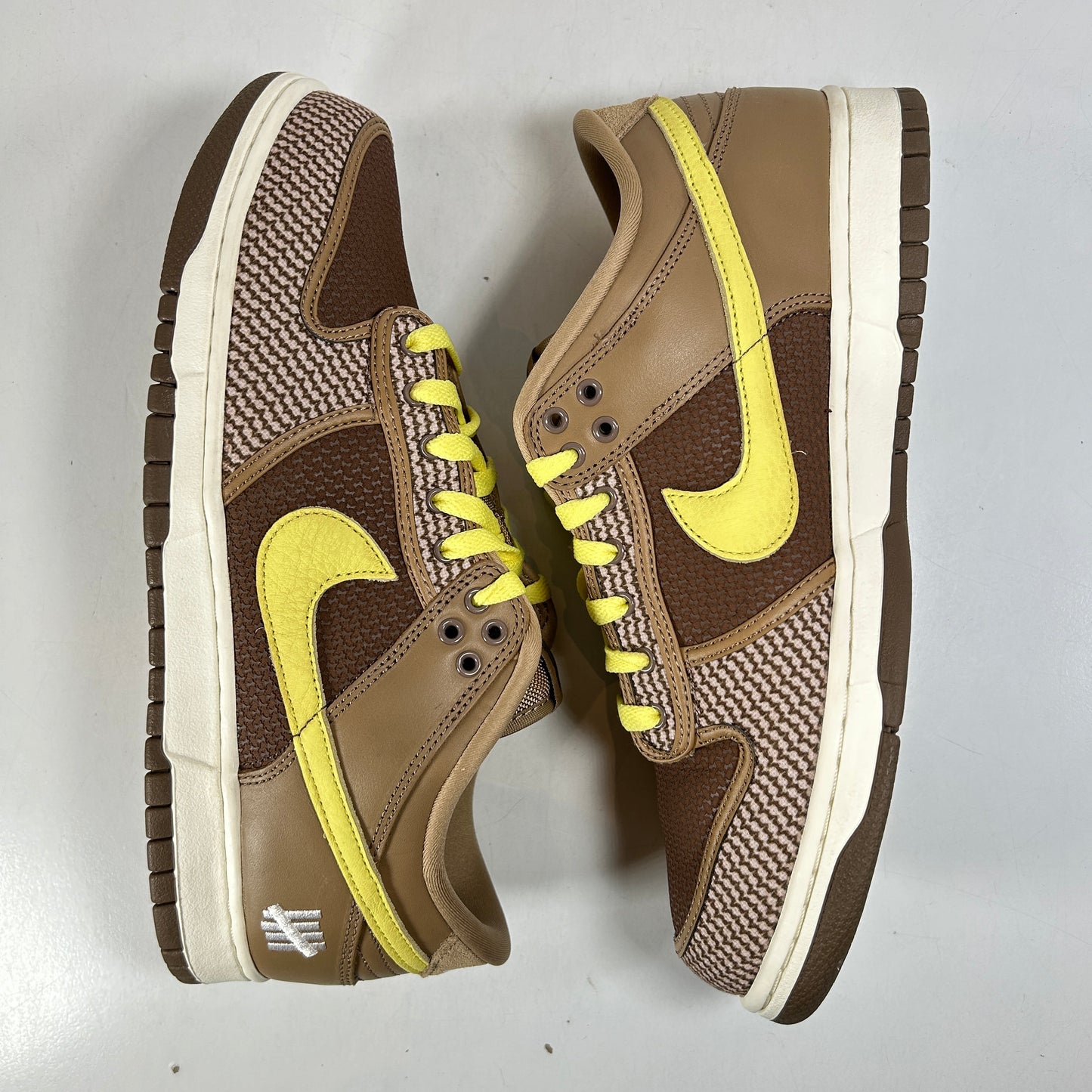 DH3061 200 Nike Dunk Low SP INVICTO Cantina Dunk