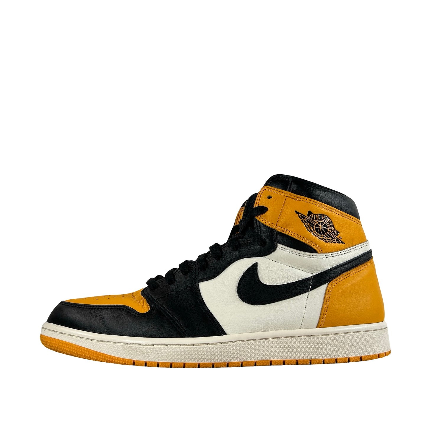 555088 711 Jordan 1 Retro High OG Punta amarilla