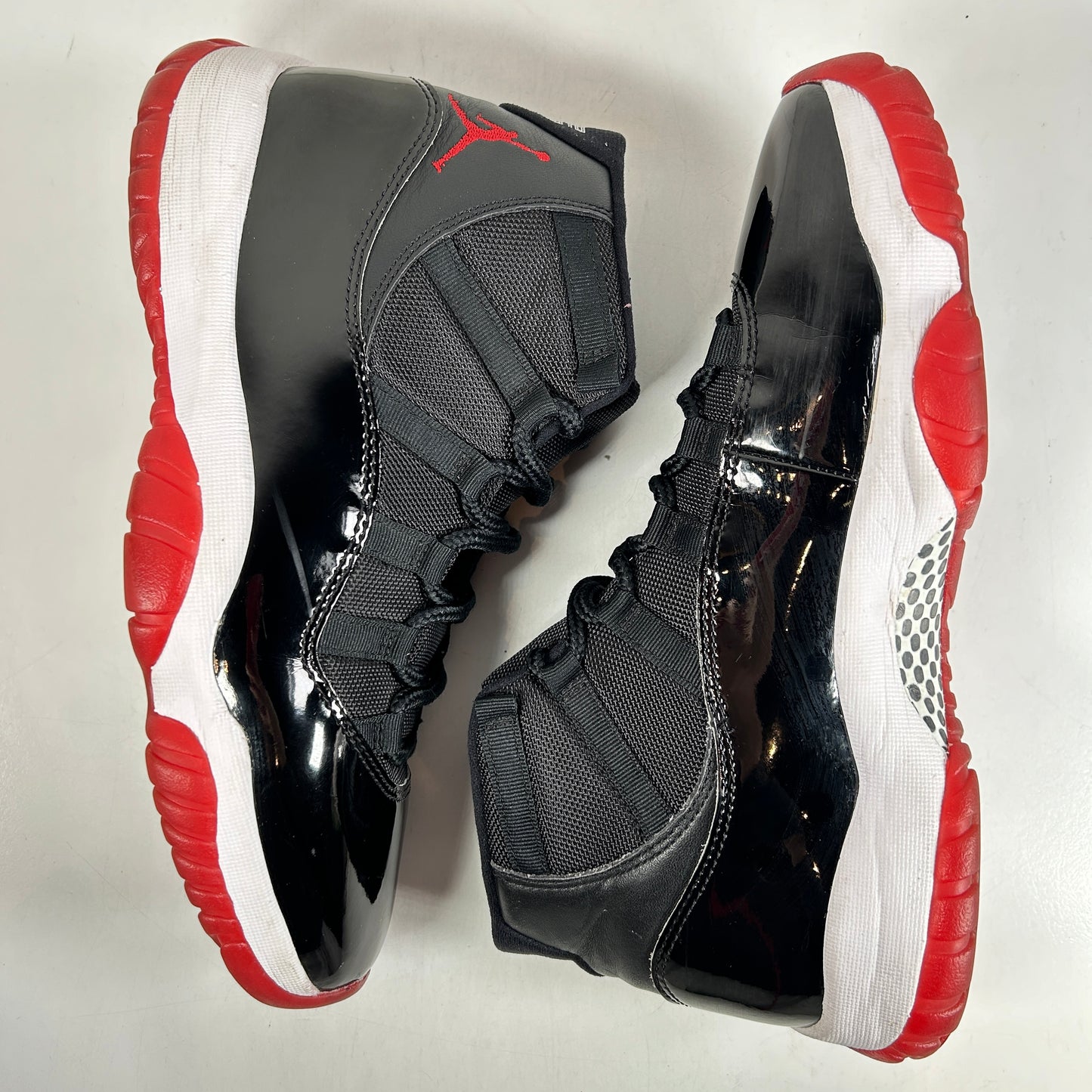378037 061 Jordan 11 Retro Playoffs Bred (2019) [USED] - 10.5 M (Used) (Replace Box)