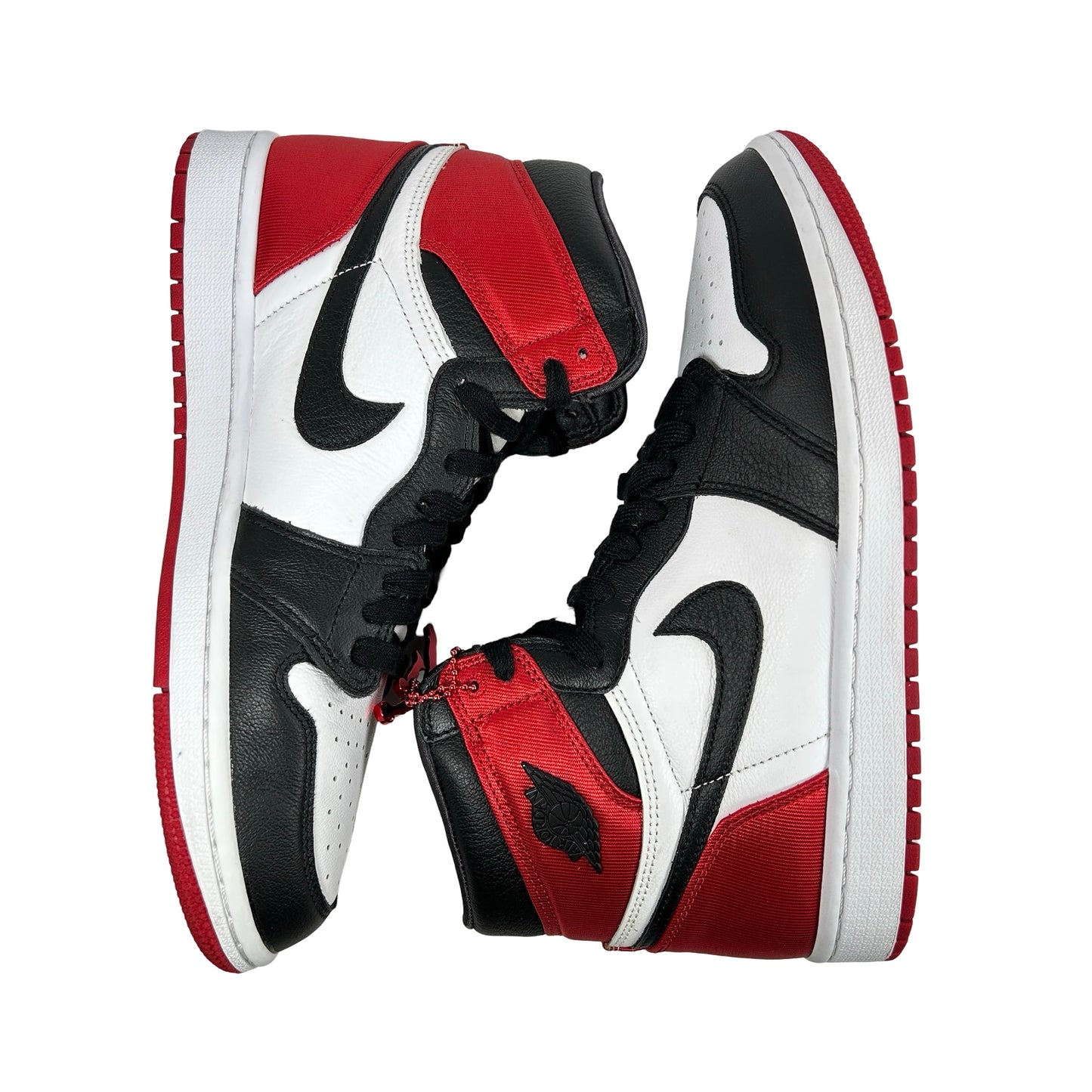 CD0461 016 Jordan 1 Retro High Satin Black Toe (Women's) [USED] - 9 W (Used2)