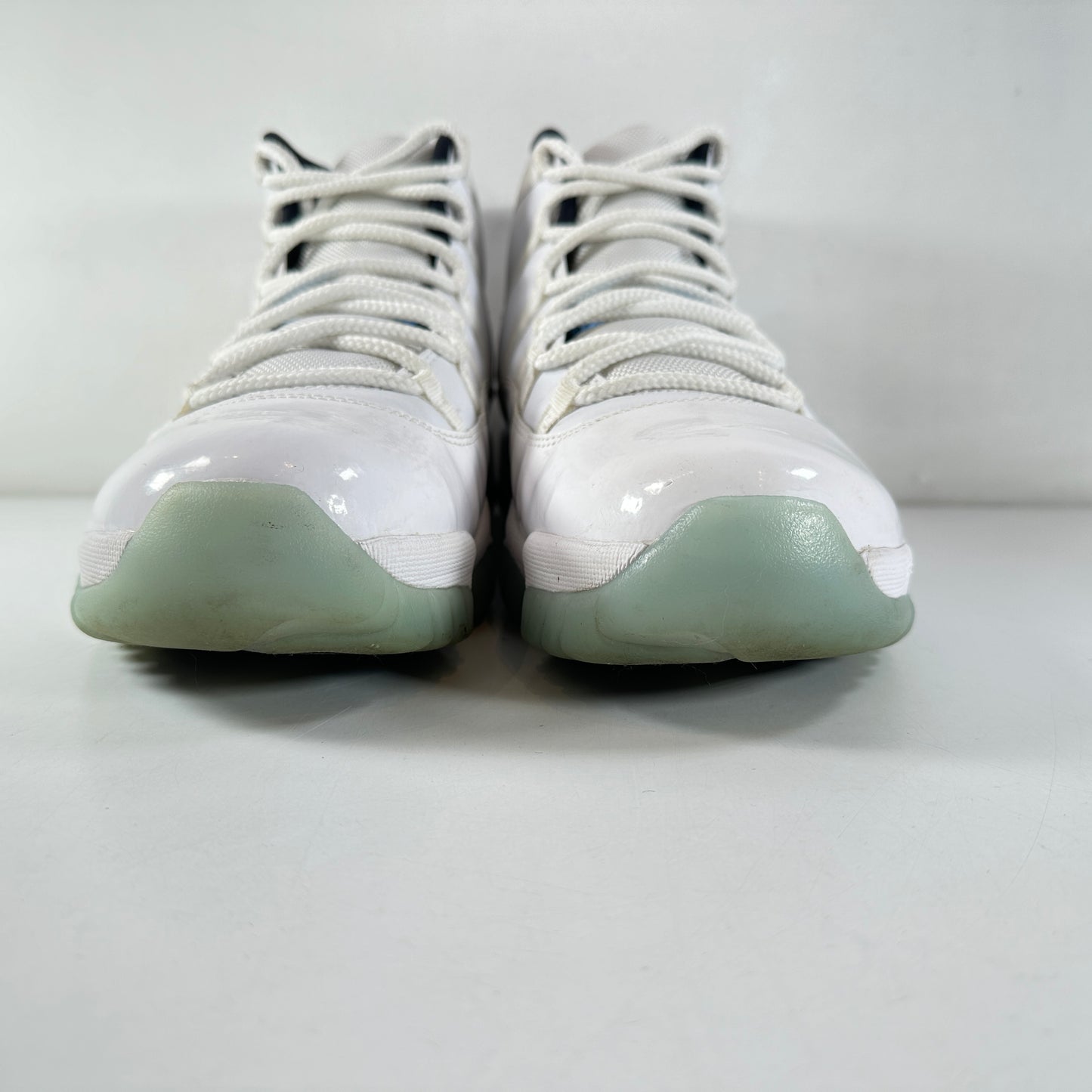 378037 117 Jordan 11 Retro Legend Blue (2014) [USED] - 13 M (Used) (No Box)