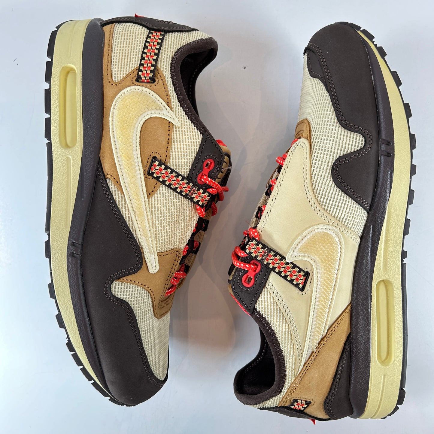 DO9392 200 Nike Air Max 1 Travis Scott Brown [USED] - 10.5 M (VNDS)