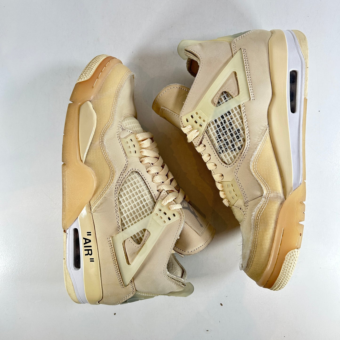 CV9388 100 Jordan 4 Off-White Sail [USED] - 10.5 W (Used3)