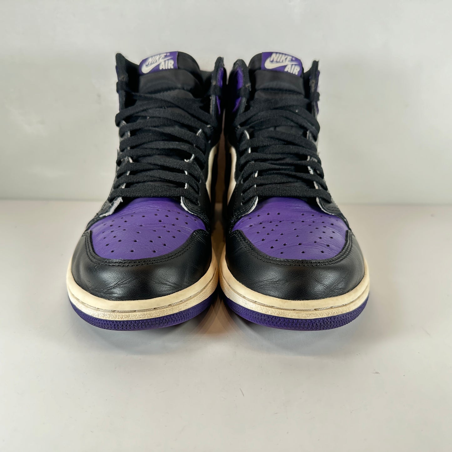 555088 501 Jordan 1 Court Purple [USED] - 11 M (Used)