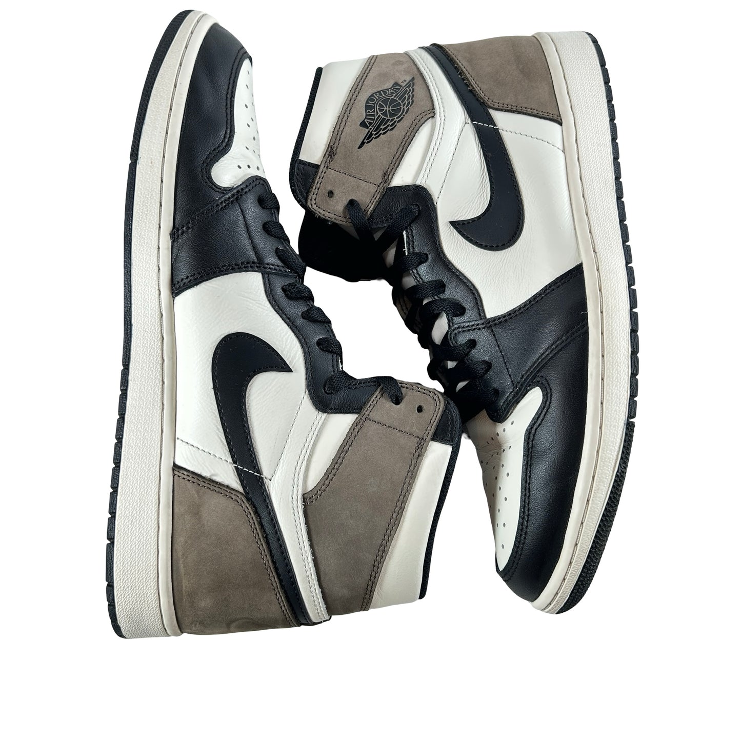 555088 105 Jordan 1 Mocha [USED] - 13 M (Used2)