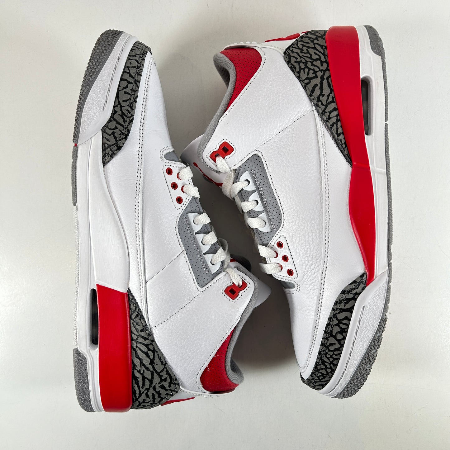 DN3707 160 Jordan 3 Retro Fire Red (2022) [USED] - 11 M (Used2)