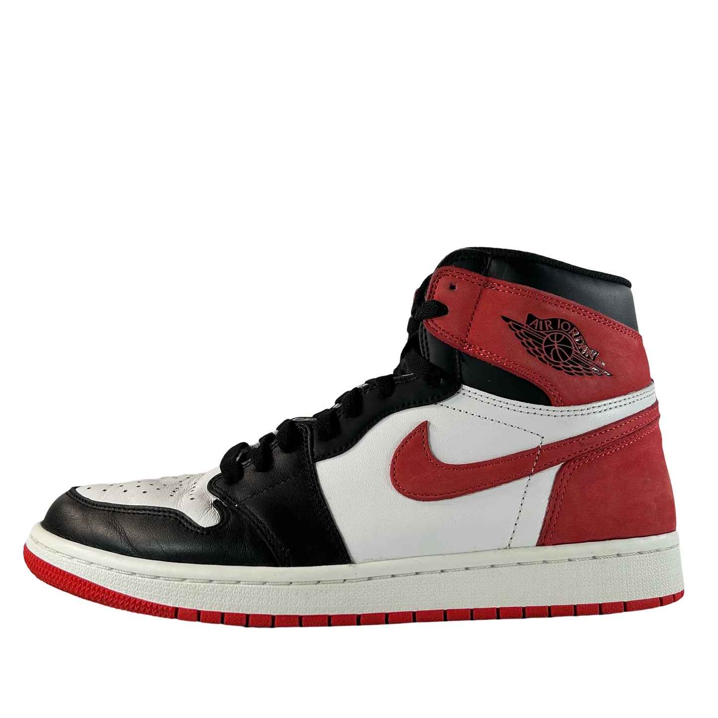 555088 112 Jordan 1 Retro High Track Red [USED] - 11 M (Used)