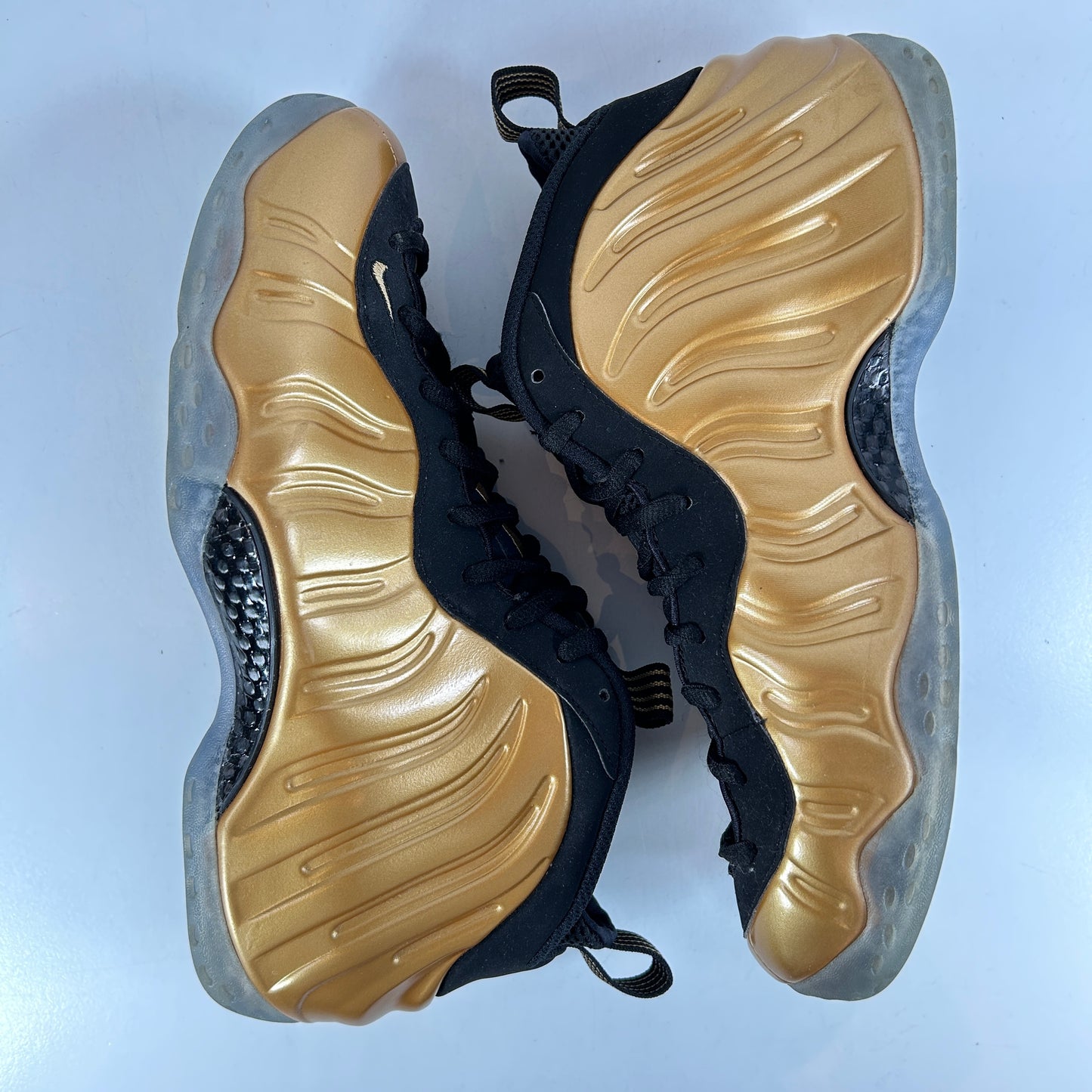 314996 700 Nike Air Foamposite One Metallic Gold [USED] - 11 M (Used)