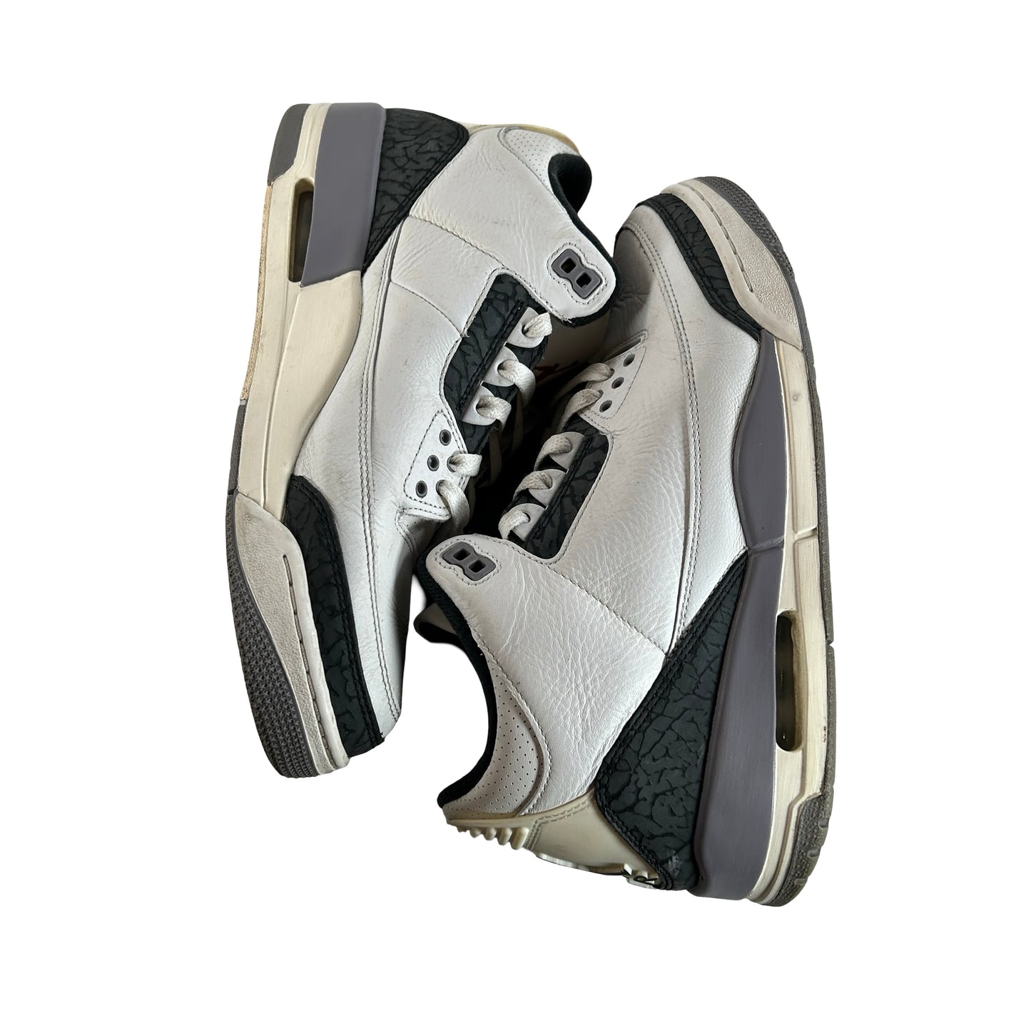 CT8532 106 Jordan 3 Retro Cement Grey [USED] - 9 M (Used3) (No Box3)