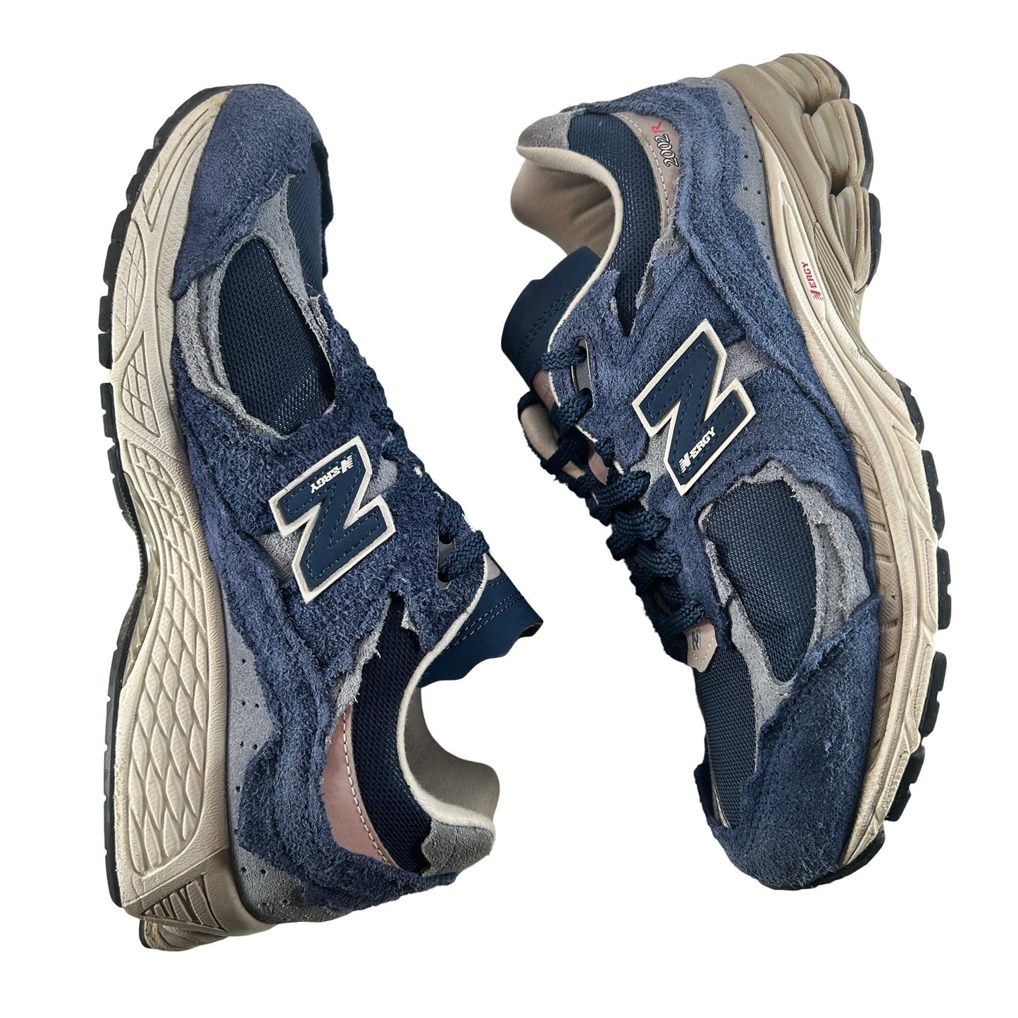 M2002RDK New Balance 2002R Protection Pack Navy Grey [USED] - 8.5 M (Used)