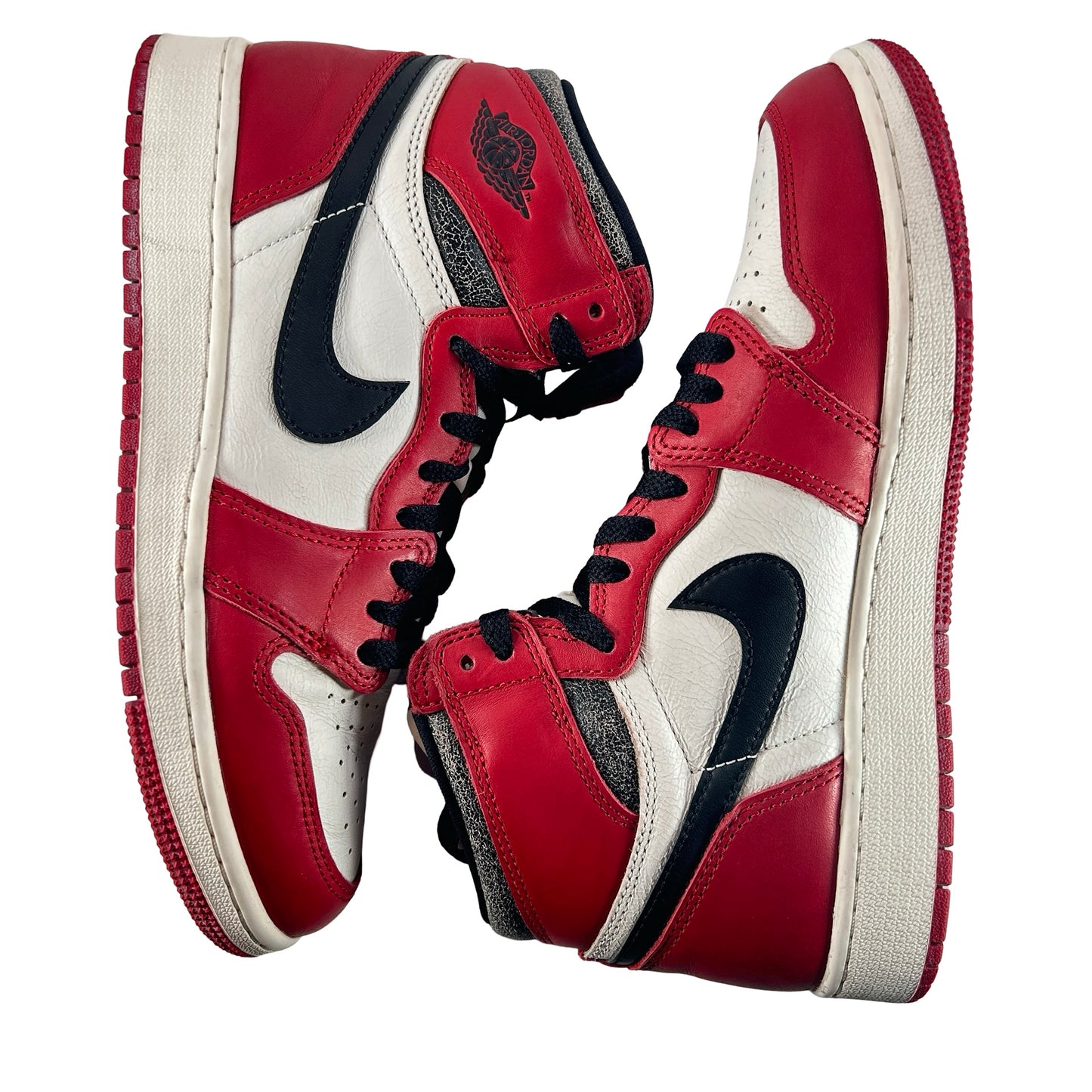 FD1437 612 Jordan 1 Retro High OG Chicago Lost and Found (GS) [USED] - 7 Y (Used5)
