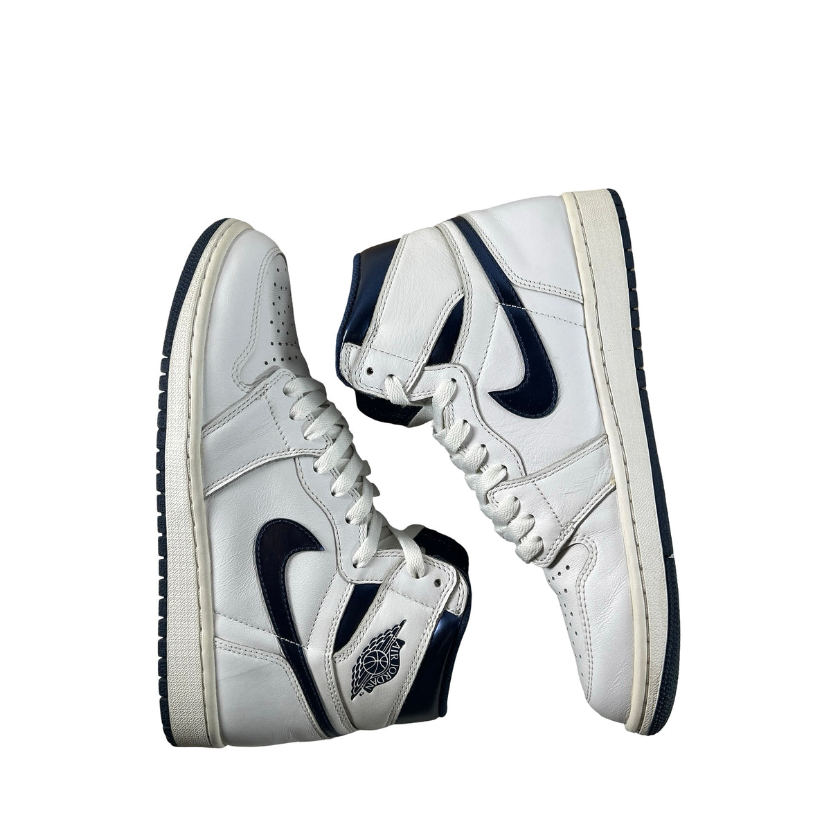 555088 106 Air Jordan 1 Retro High OG Metallic Navy 2016 [USED] - 8 M (Used)