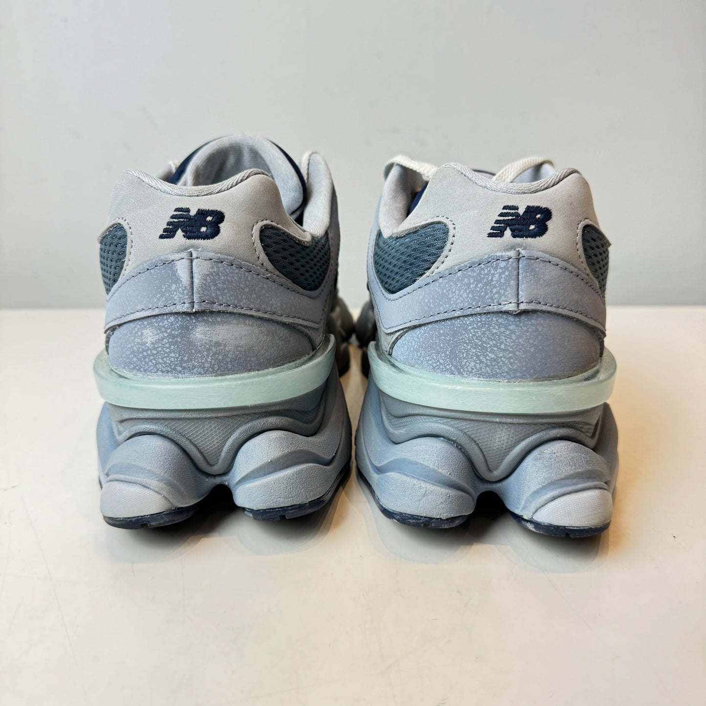 U9060MD1 New Balance 9060 Grey Day (2023) [USED] - 11 M (Used)