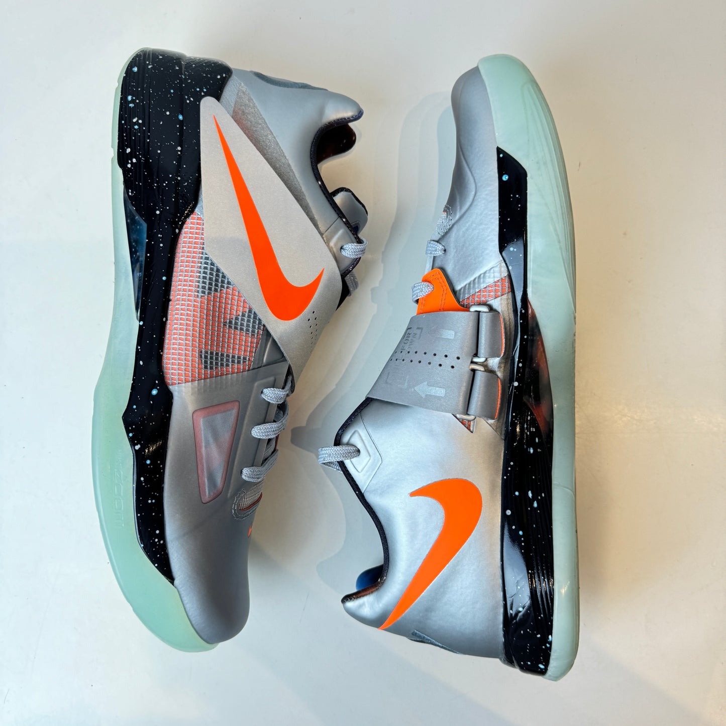 FD2635 001 Nike KD 4 Galaxy (2024) [USED] - 13 M (VNDS)