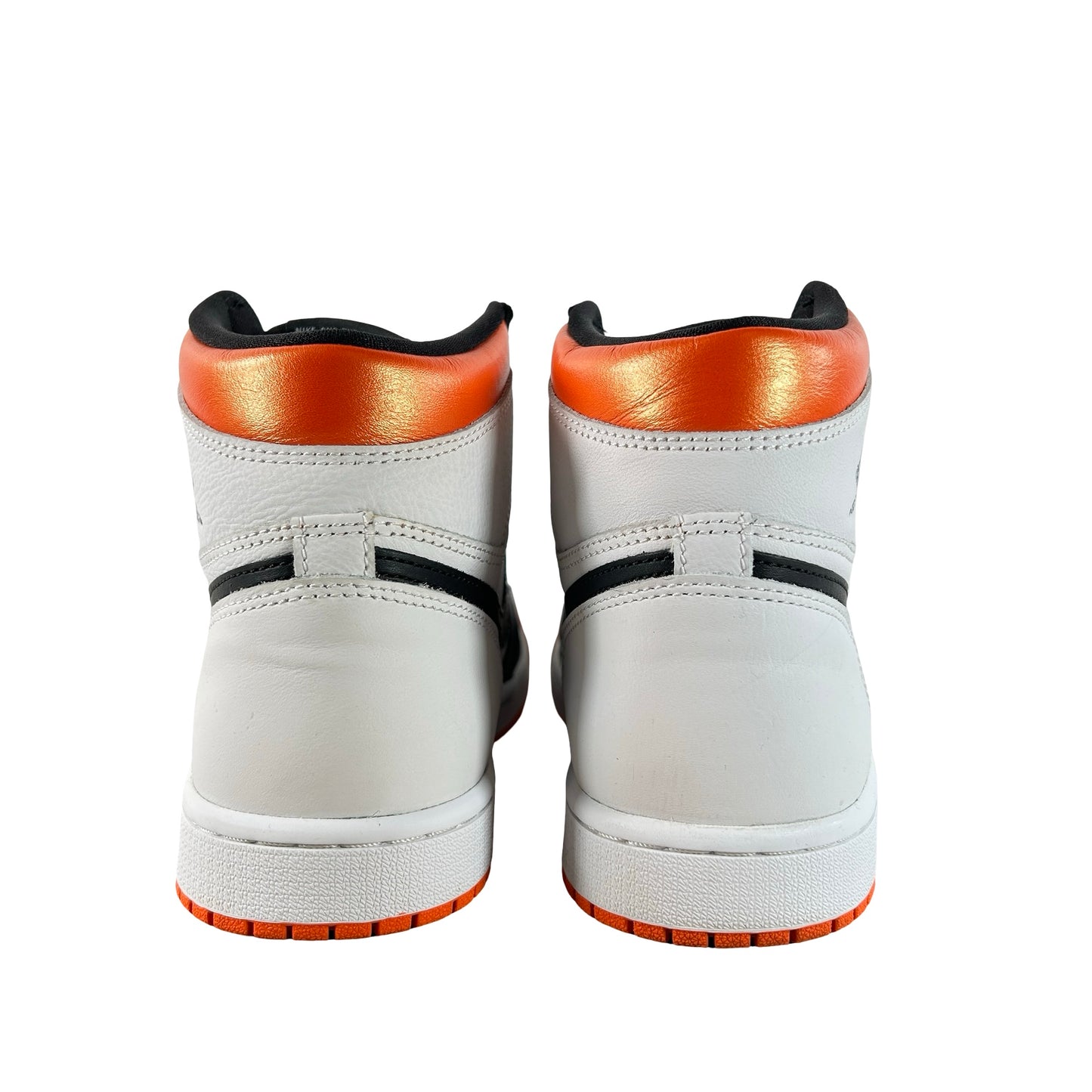 555088 180 Jordan 1 Retro High Electro Orange [USED] - 8.5 M (Used2)