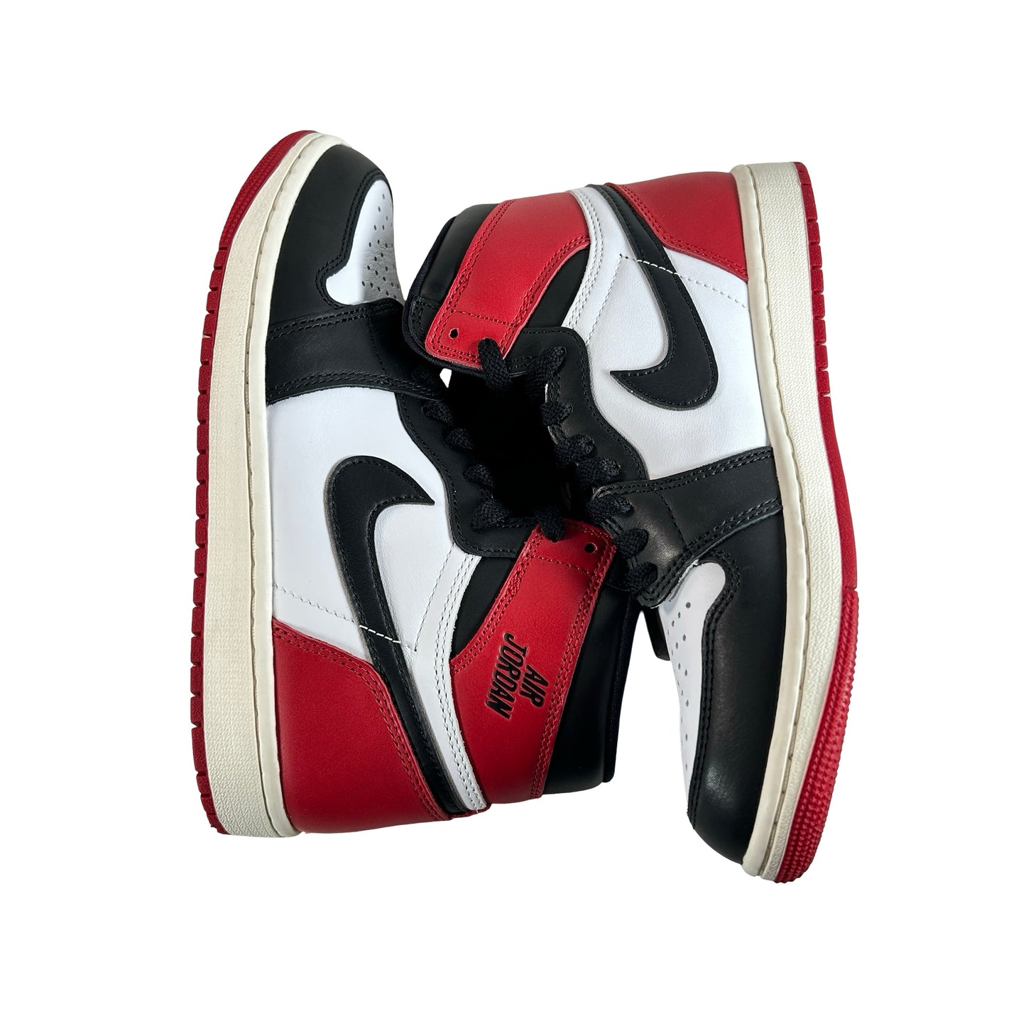 DZ5485 106 Jordan 1 Retro High OG Black Toe Reimagined [USED] - 7.5 M (Used3)