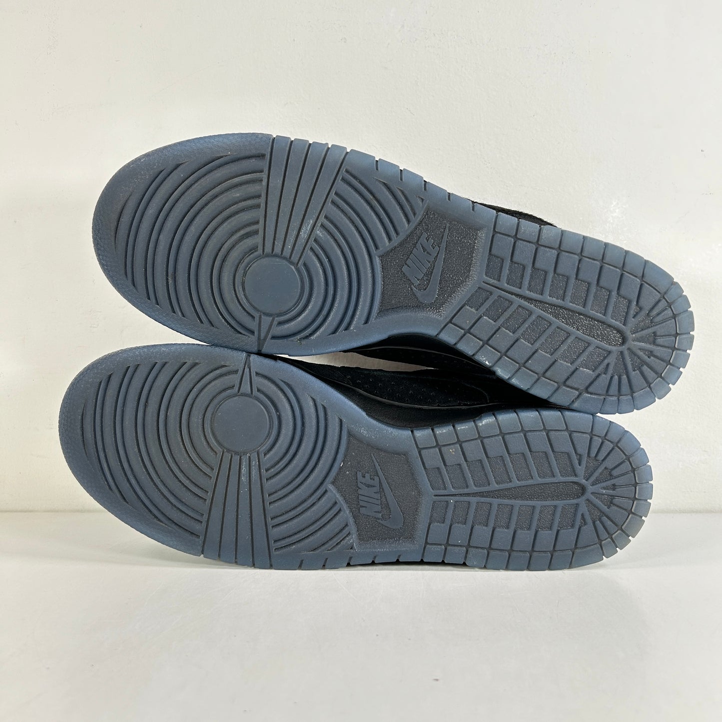 DO9329 001 Nike Dunk Low SP Undefeated 5 On It Black [USED] - 12 M (VNDS)