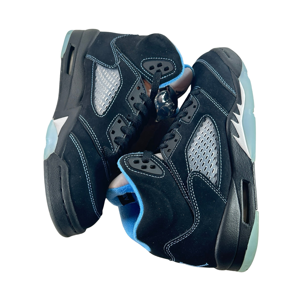 440888 008 Jordan 5 Retro Black University Blue (2026) (GS) [USED] - 5.5 Y (Used)