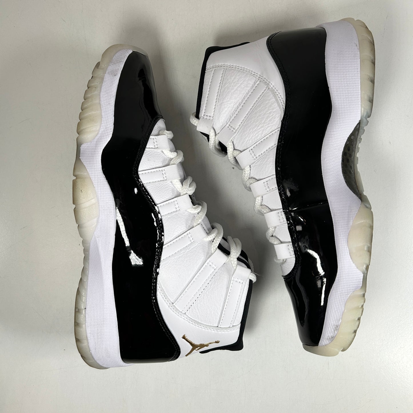 CT8012 170 Jordan 11 Retro DMP Defining Moments (2023) [USED] - 7.5 M (Used)