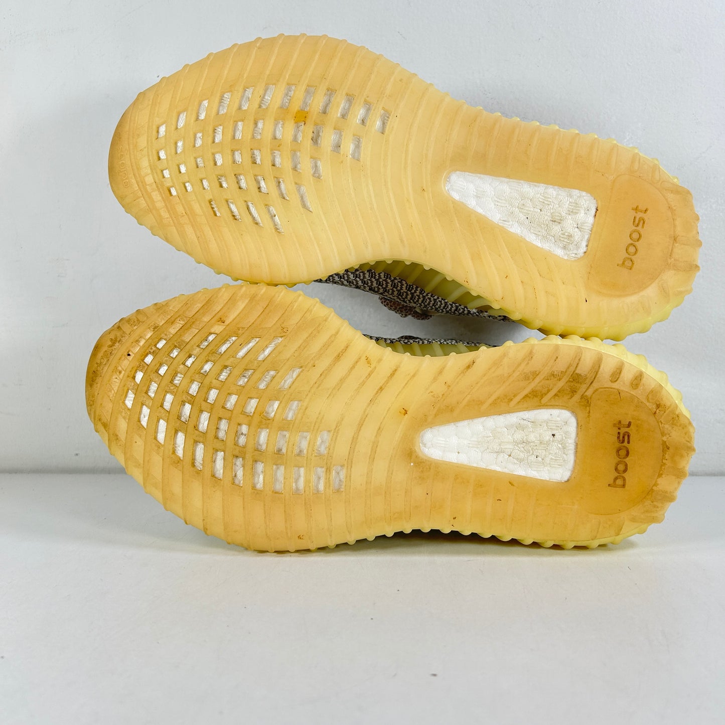 EF2905 Yeezy 350 V2 Static Non-Reflective [USED] - 7.5 M (Used) (Replace Box)