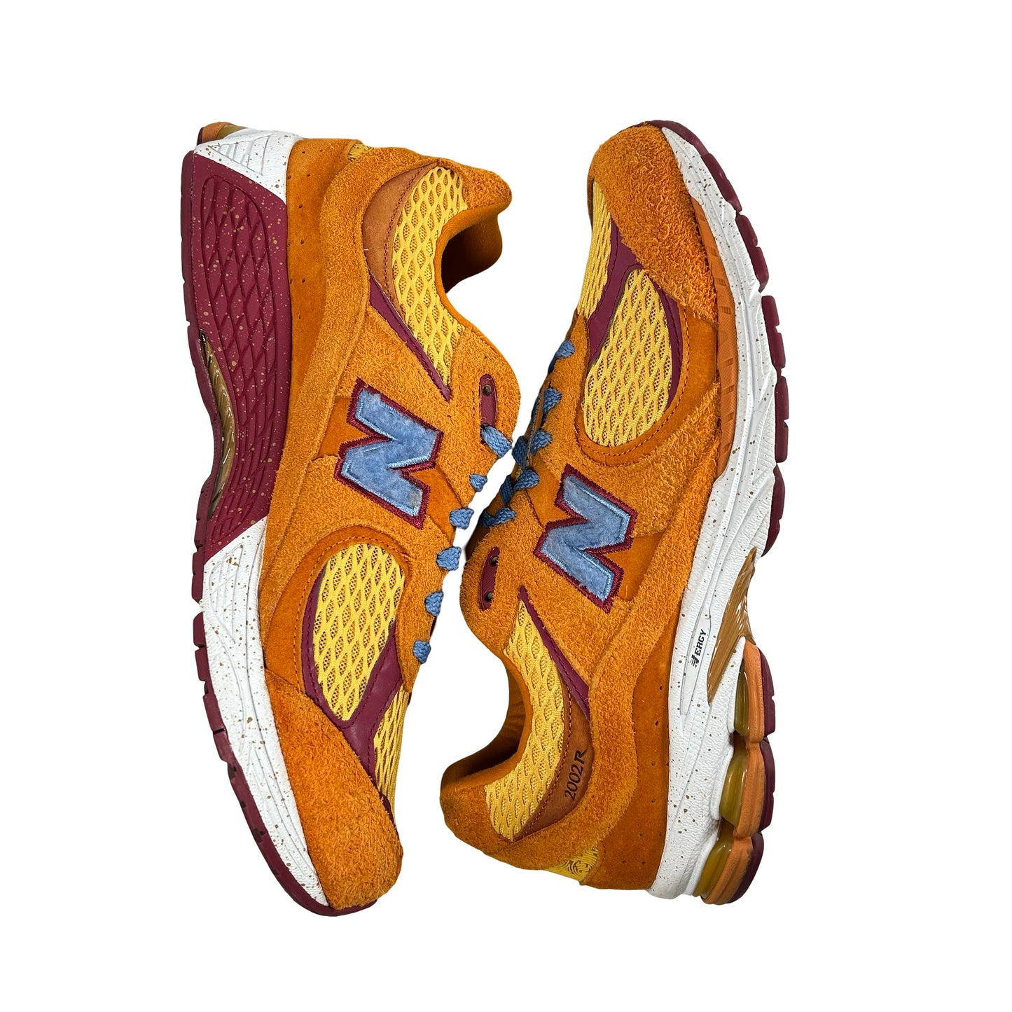 ML2002R1 New Balance 2002R Salehe Bembury La paz sea el viaje