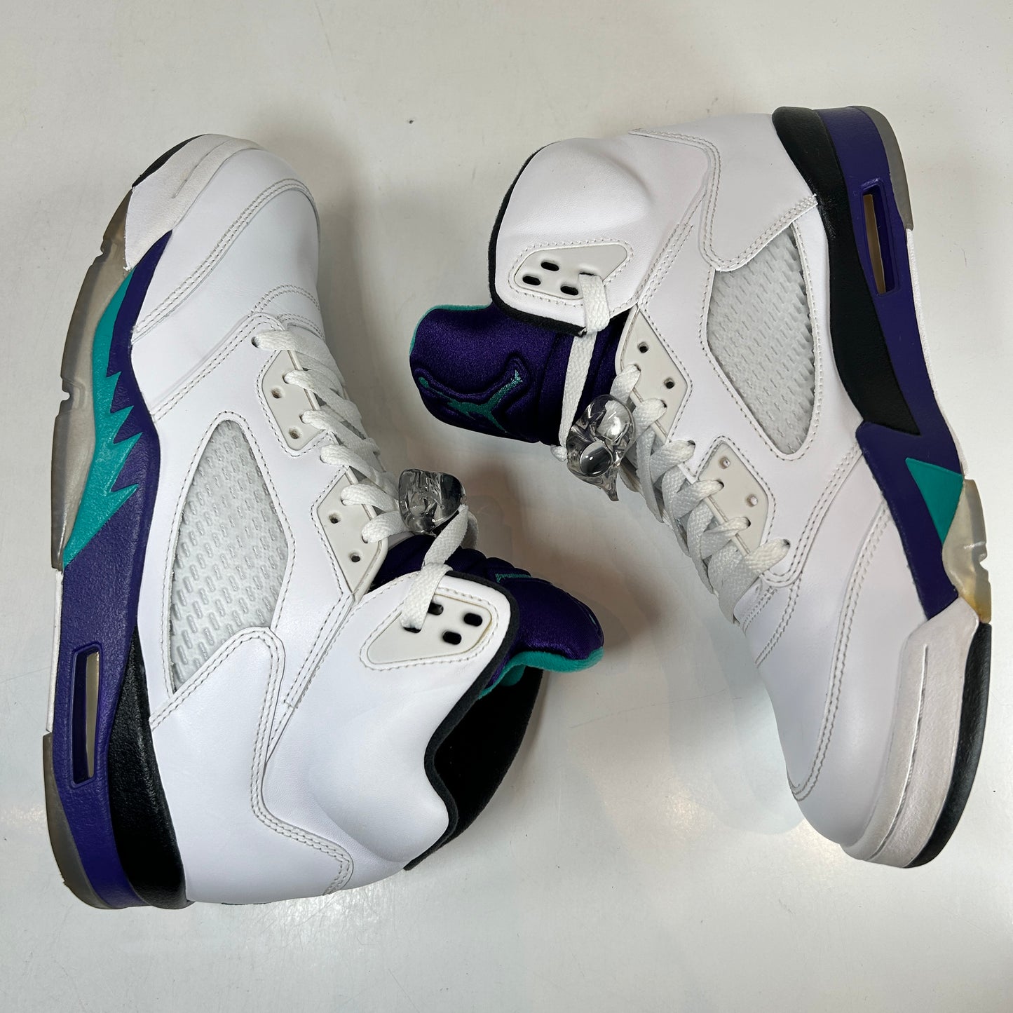 136027 108 Jordan 5 Retro Grape (2013) [USED] - 9.5 M (Used)