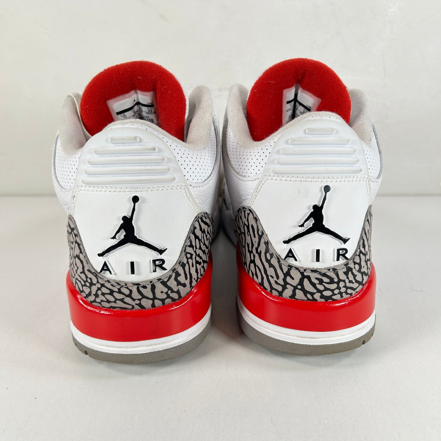 136064 116 Jordan 3 Retro Hall of Fame [USED] - 11 M (Used)
