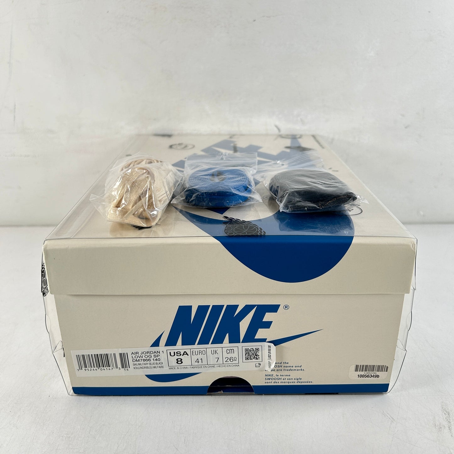 DM7866 140 Jordan 1 Retro Low OG SP Fragment x Travis Scott [USED] - 8 M (Used)