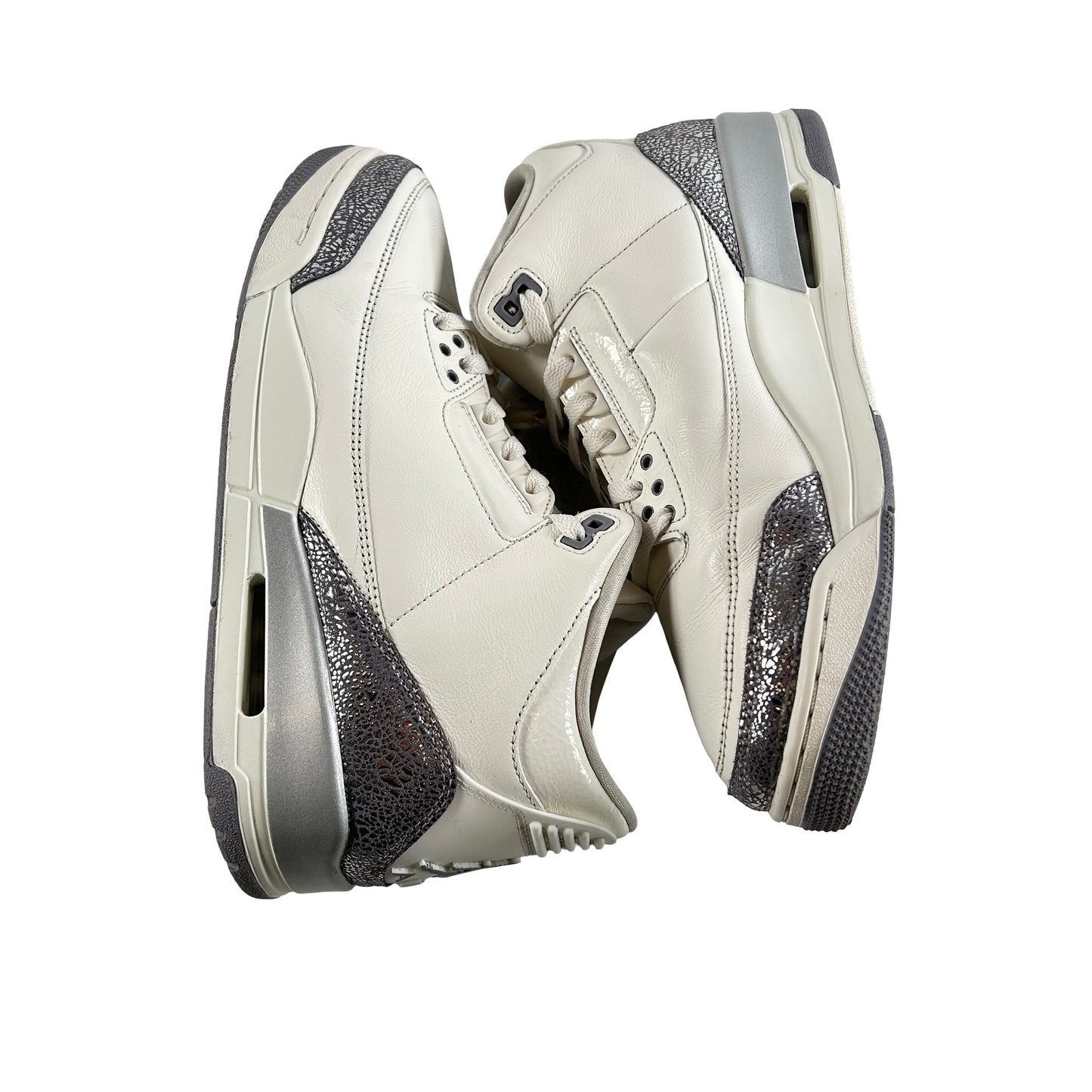 CK9246 100 Jordan 3 Retro Sail Cement Grey (W) [USED] - 12 W (Used)