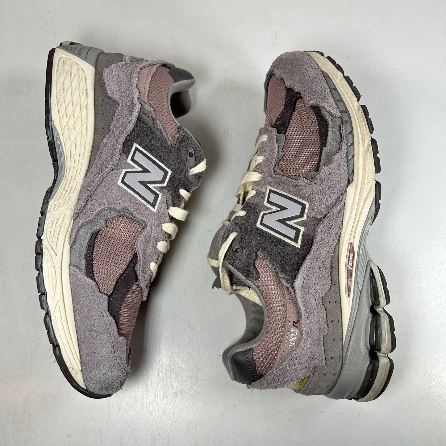 M2002RDY New Balance 2002R Protection Pack Dusty Lilac [USED] - 10 M (Used)