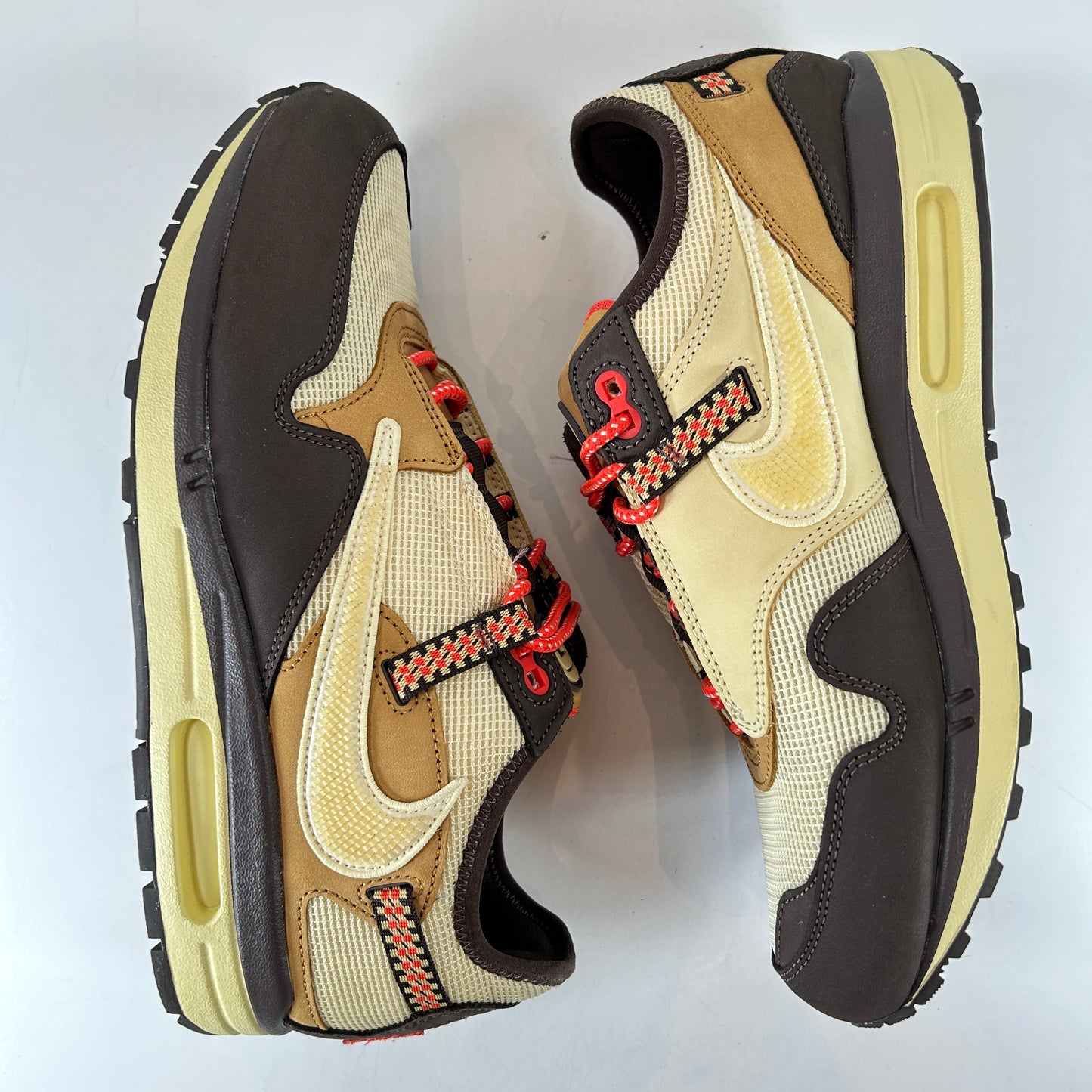 DO9392 200 Nike Air Max 1 Travis Scott Brown [USED] - 10.5 M (VNDS)