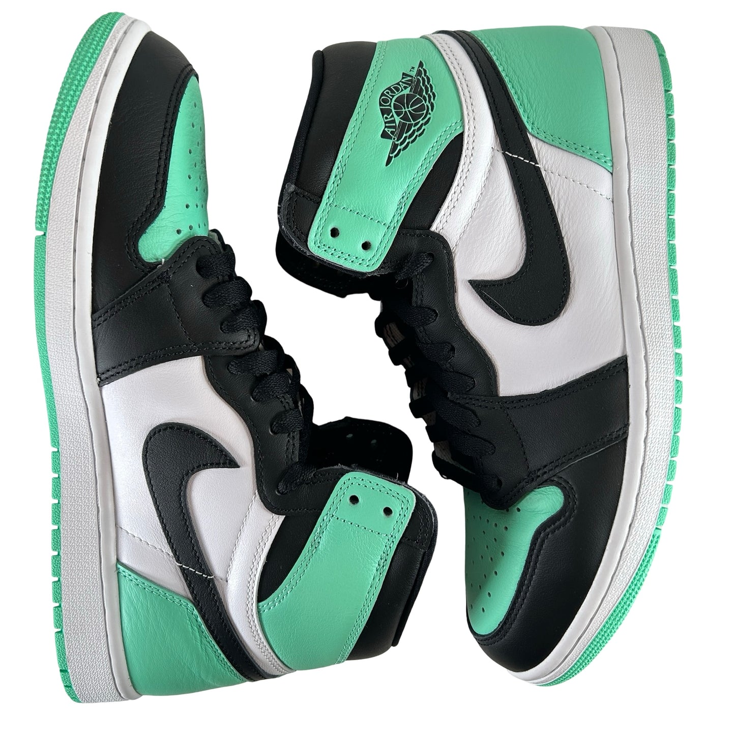 DZ5485 130 Jordan 1 Retro High OG Green Glow [USED] - 10.5 M (Used)