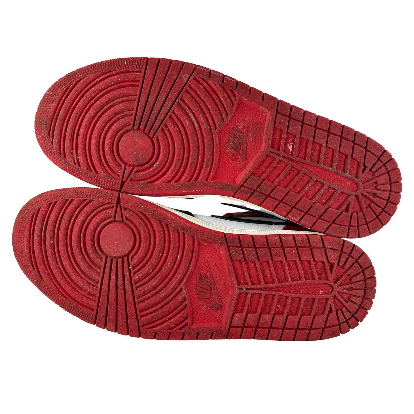 DZ5485 106 Air Jordan 1 High OG Black Toe Reimagined [USED] - 10.5 M (Used)