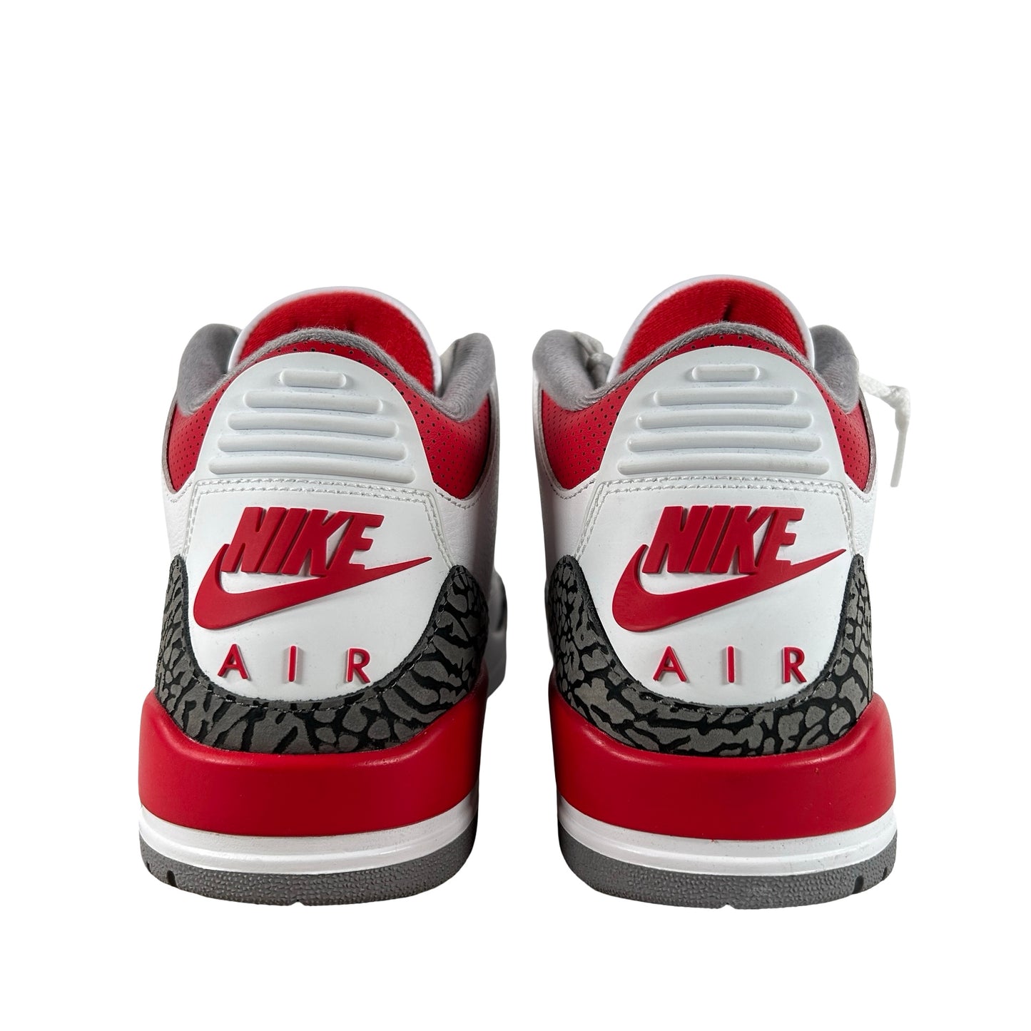 DN3707 160 Jordan 3 Retro Rojo fuego (2022)