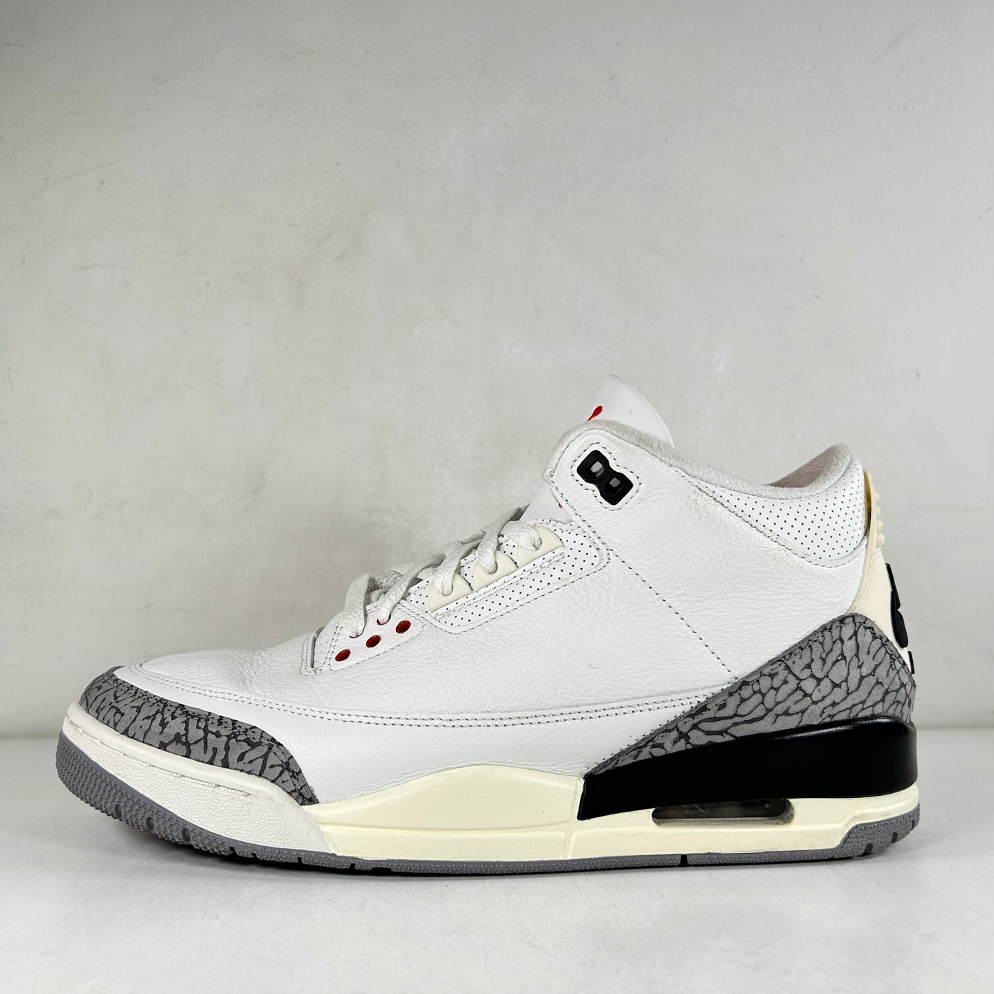 DN3707 100 Jordan 3 Retro White Cement Reimagined [USED] - 11 M (Used3) (No Box3)